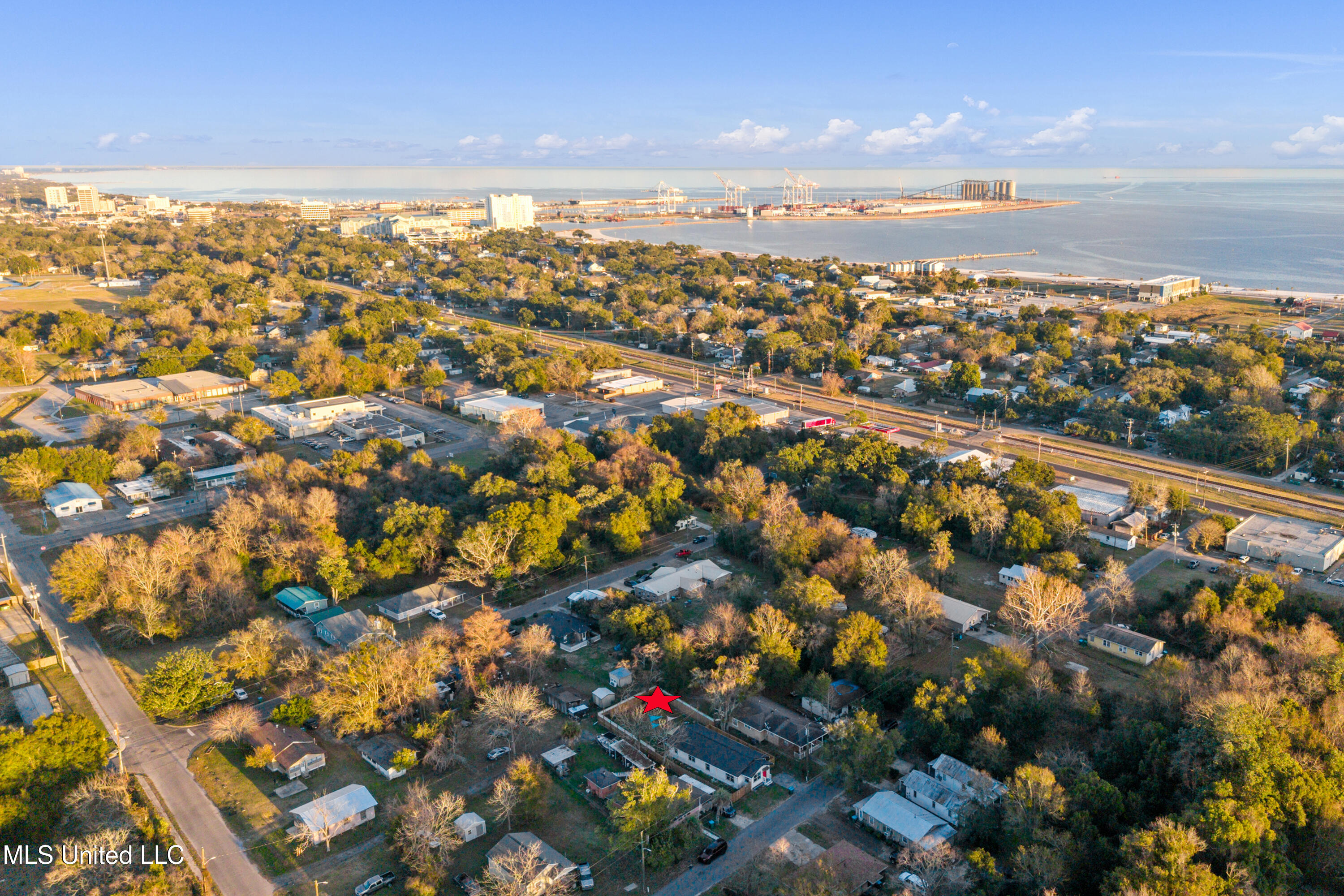 1108 Woodward Avenue Property Photo 31