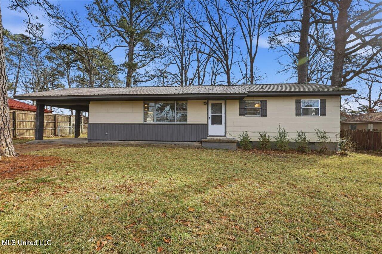 244 Jeffries Drive Property Photo 2