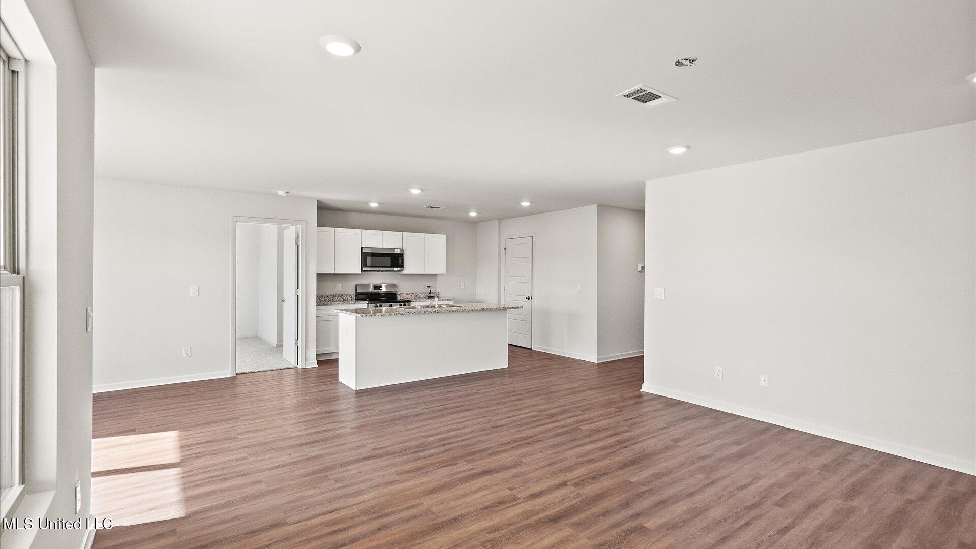 217 Raulston Drive Property Photo 7