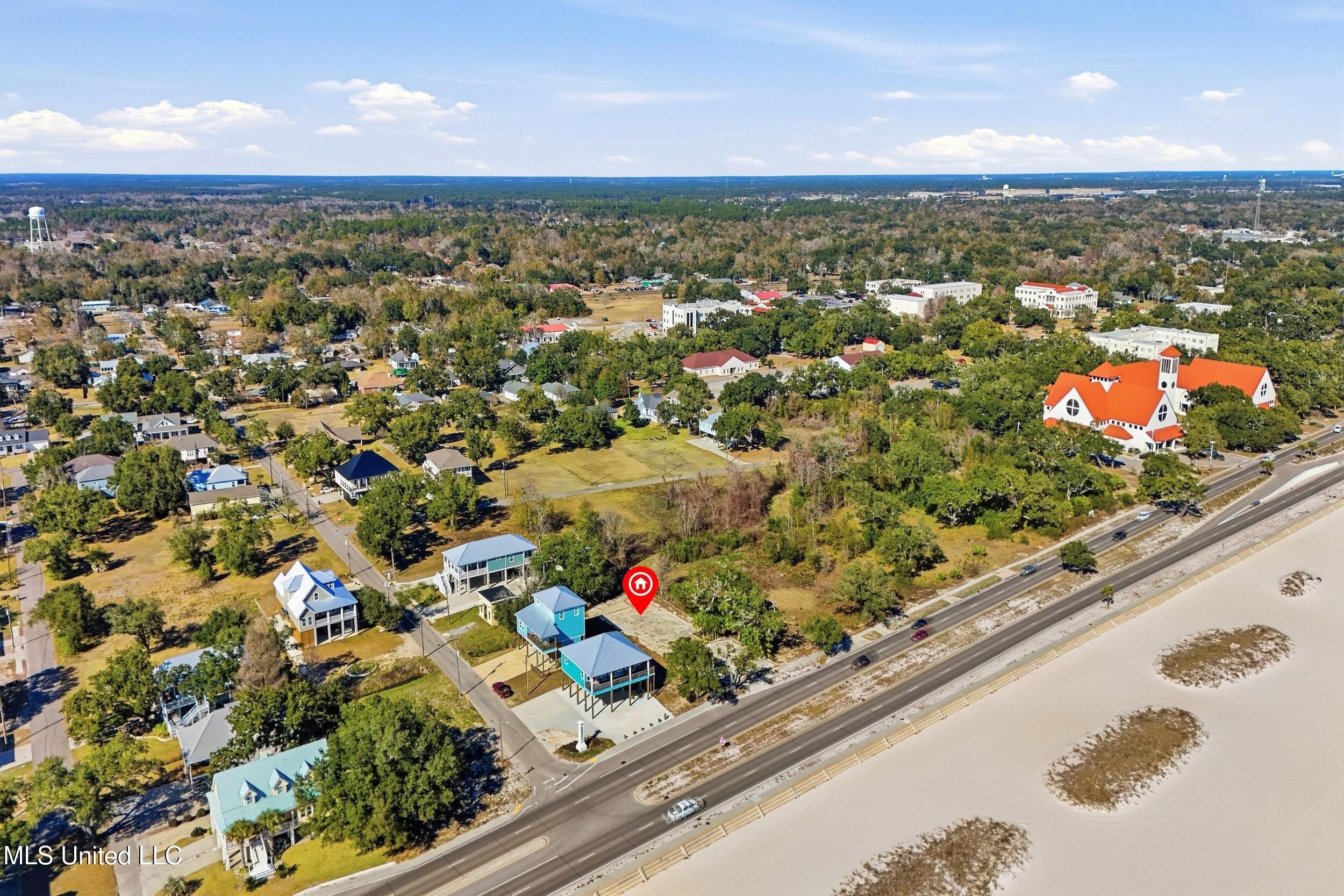 610 E Beach Boulevard Property Photo 14