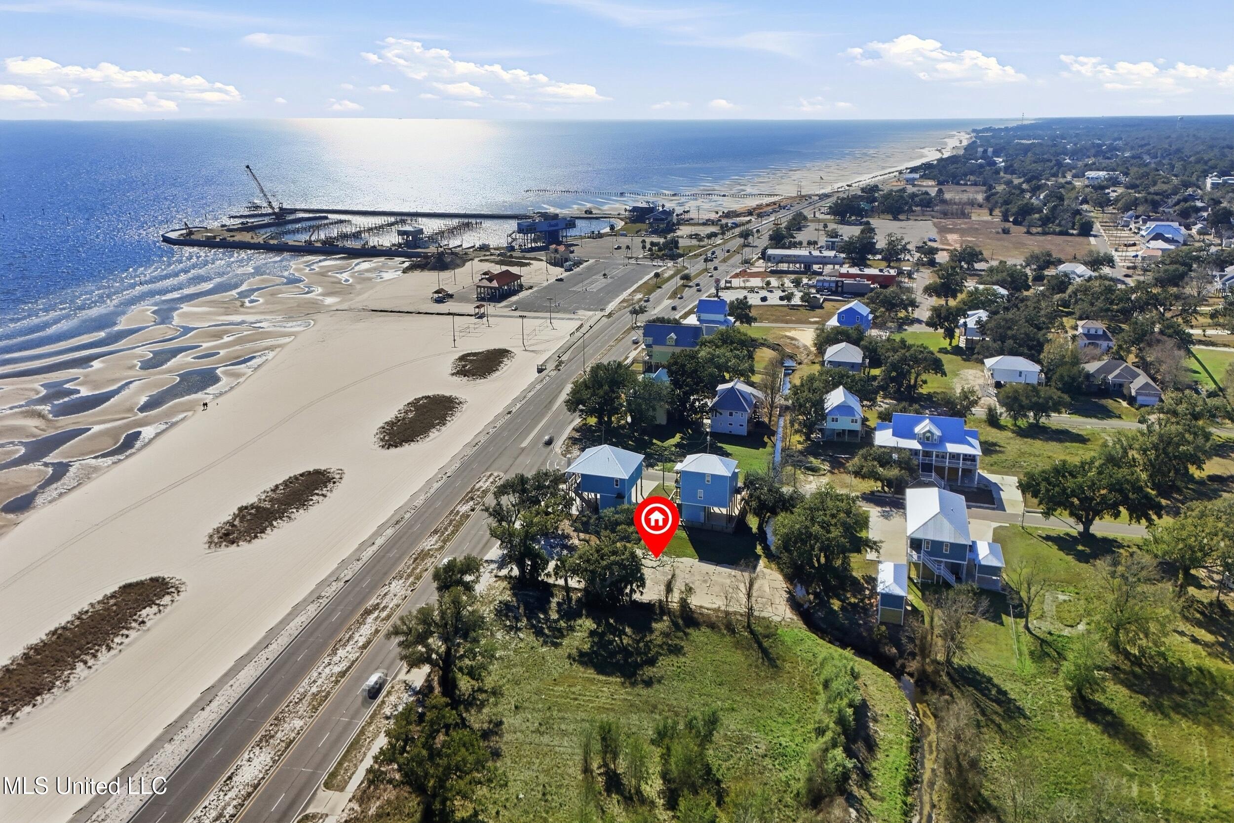 610 E Beach Boulevard Property Photo 15