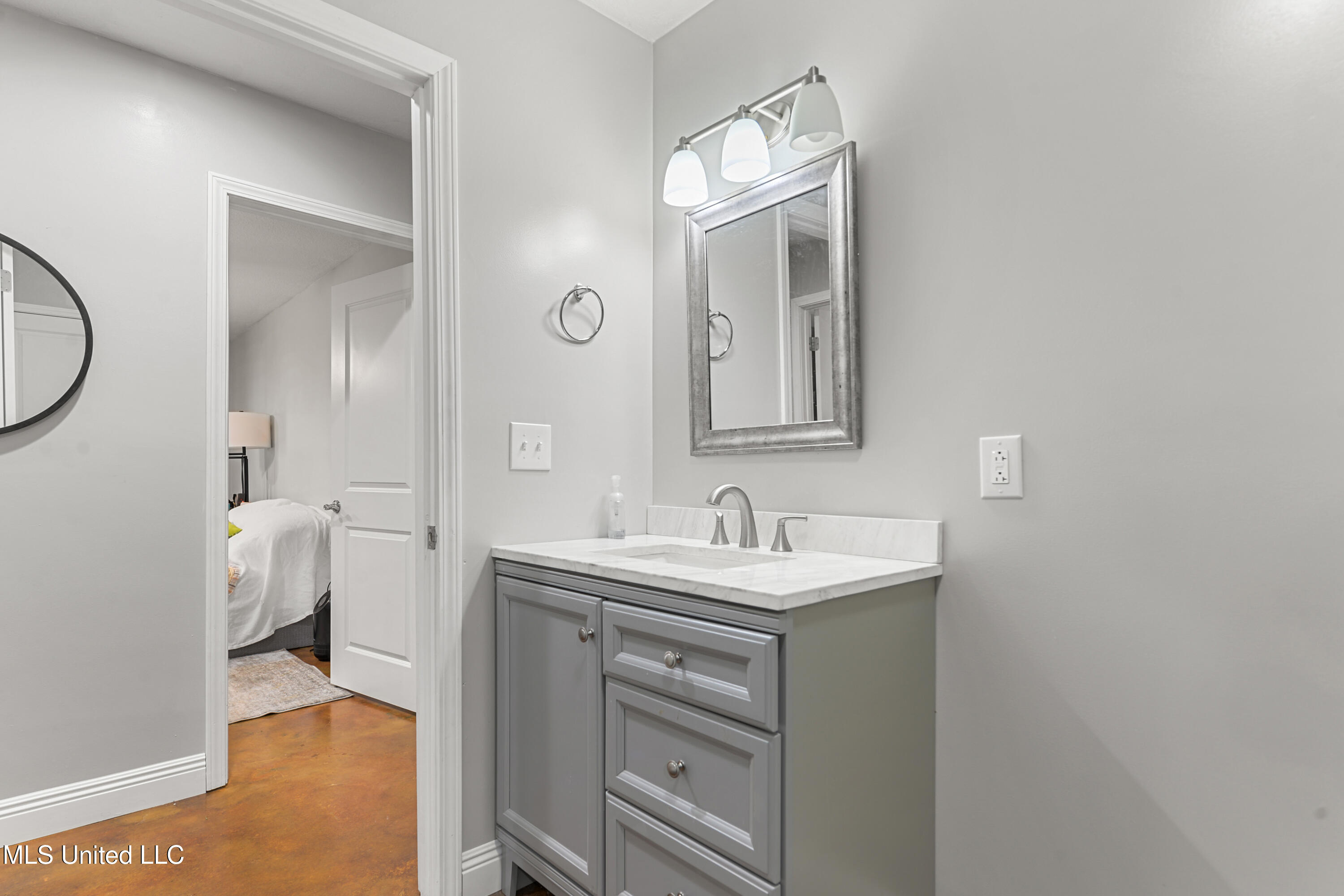 24023 Robert E Lee Road Property Photo 20