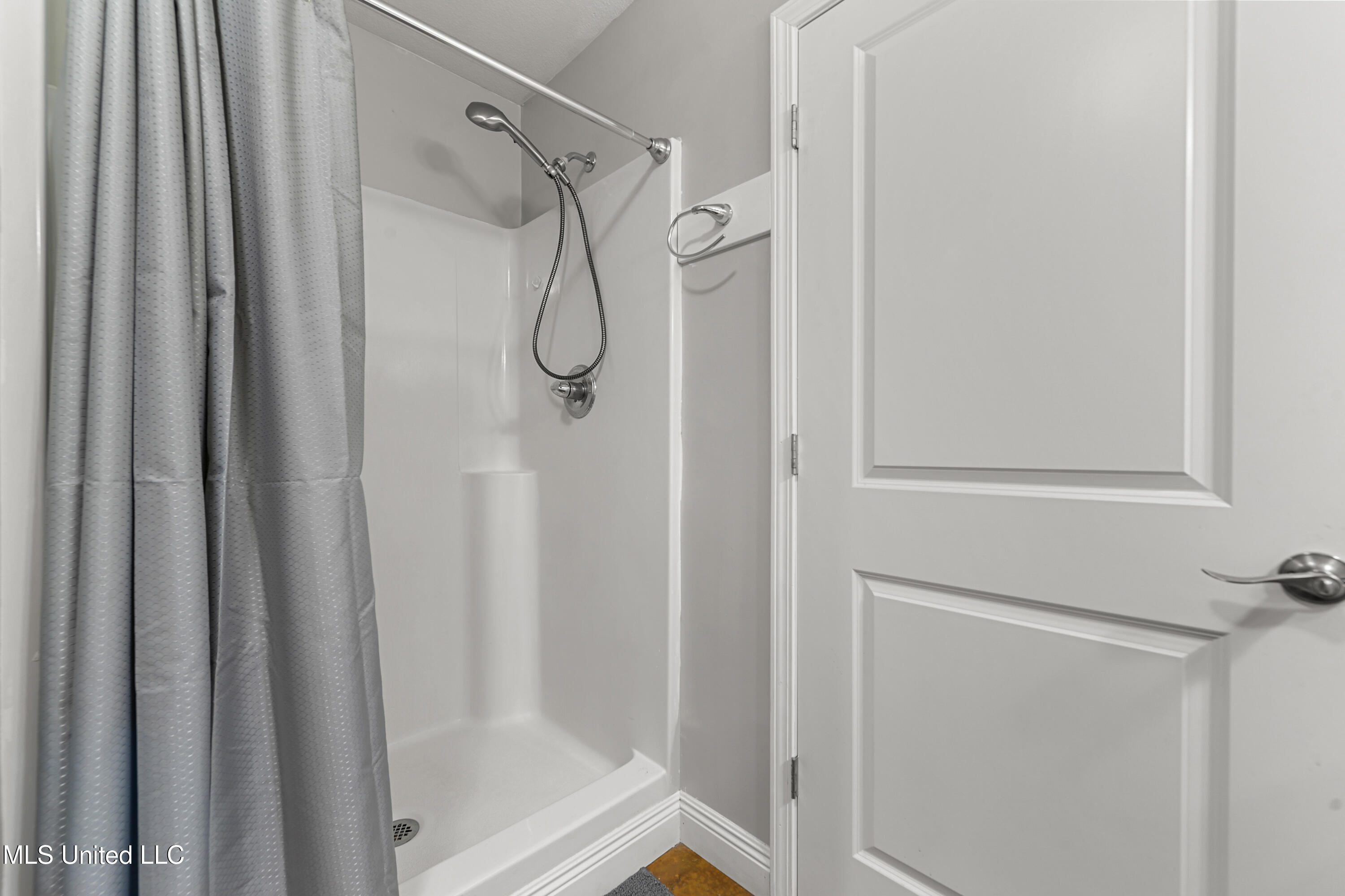 24023 Robert E Lee Road Property Photo 21