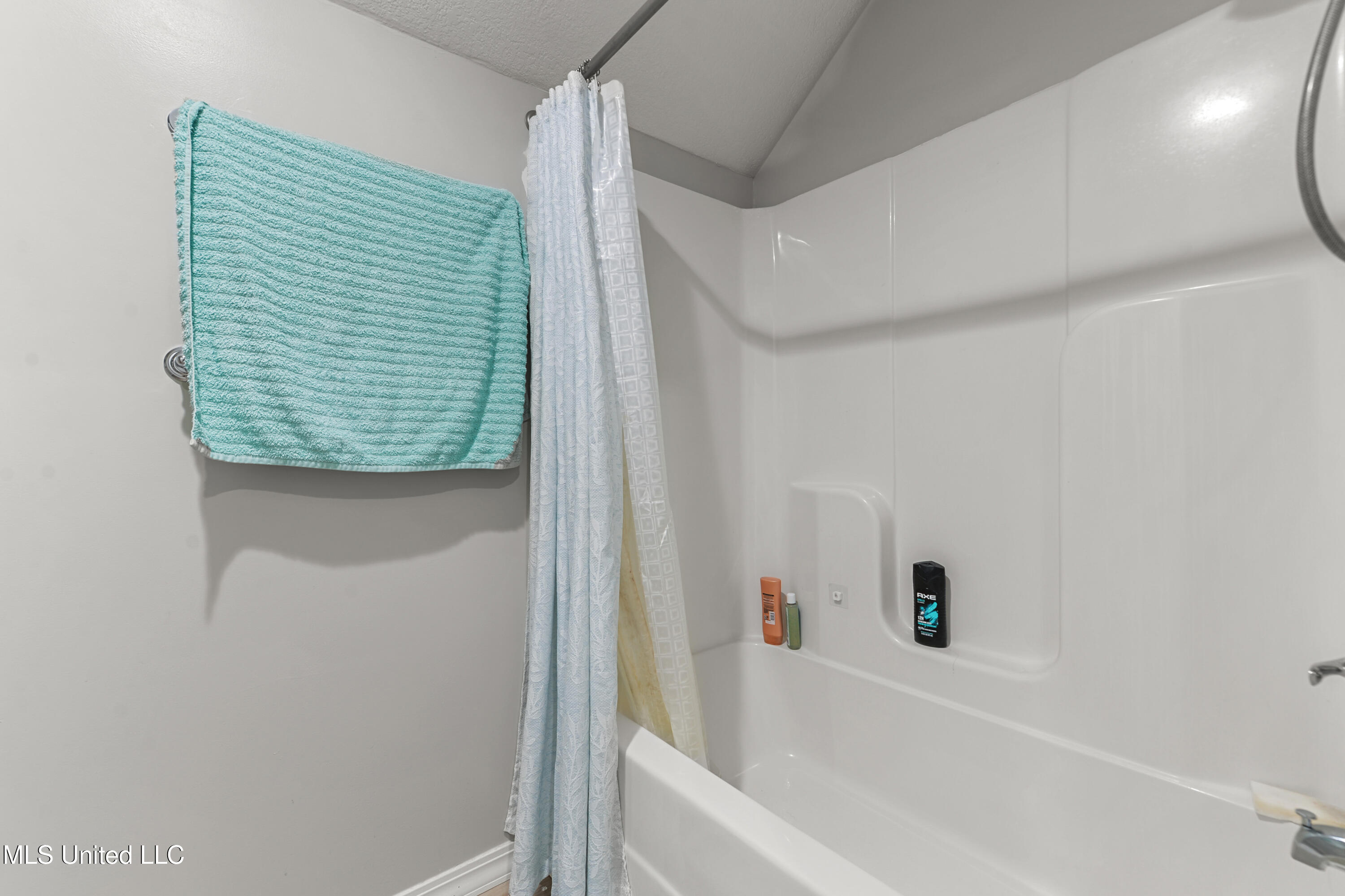 24023 Robert E Lee Road Property Photo 29