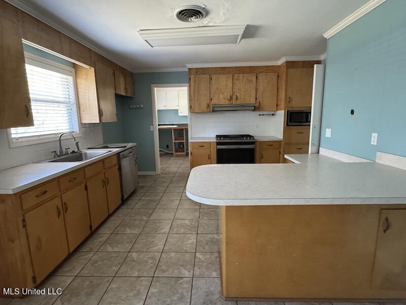 235 Pimlico Place Property Photo 3
