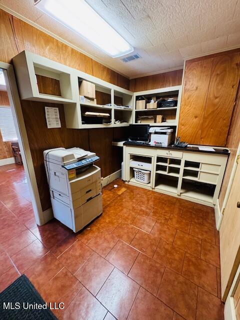 220 Canal Street Property Photo 6