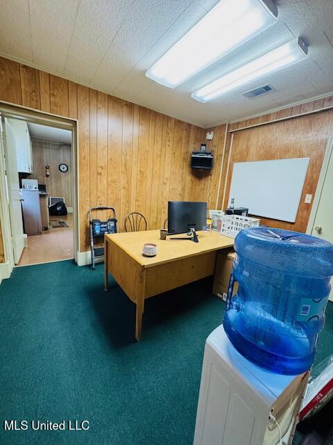 220 Canal Street Property Photo 12