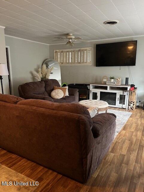 110 4th Street Property Photo 3