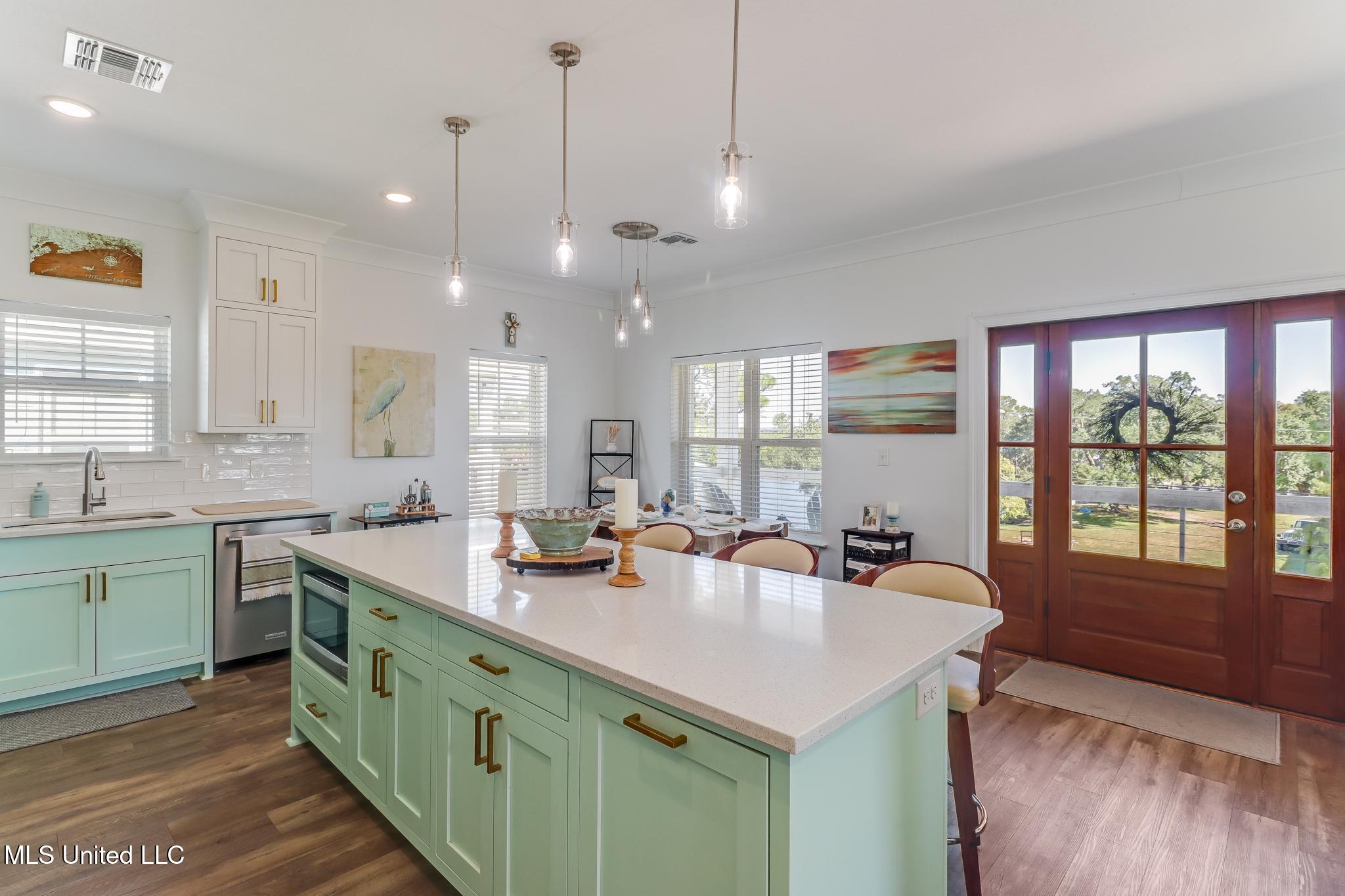 518 5th Street Property Photo 10