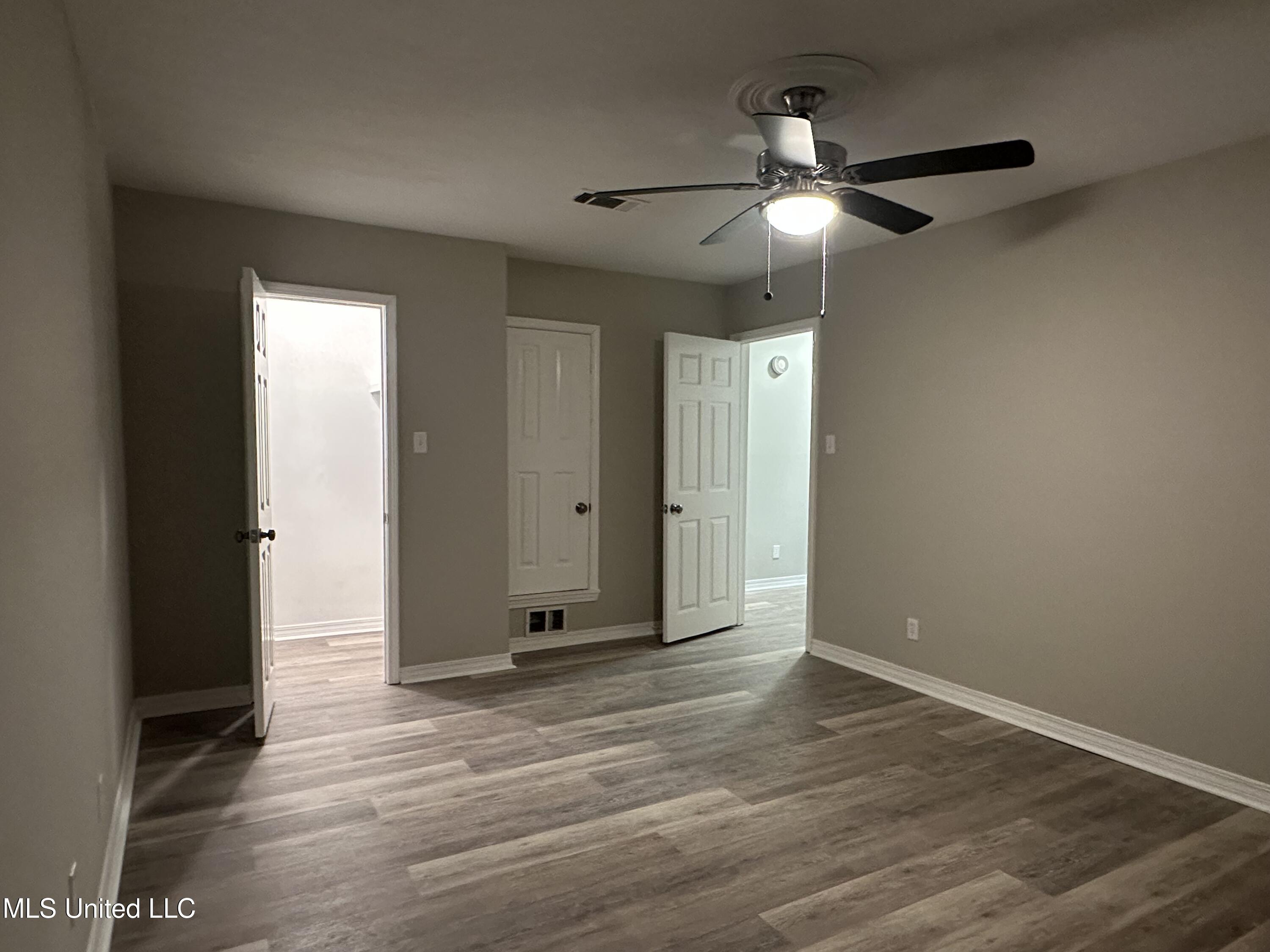 191 Ted Circle Property Photo 55