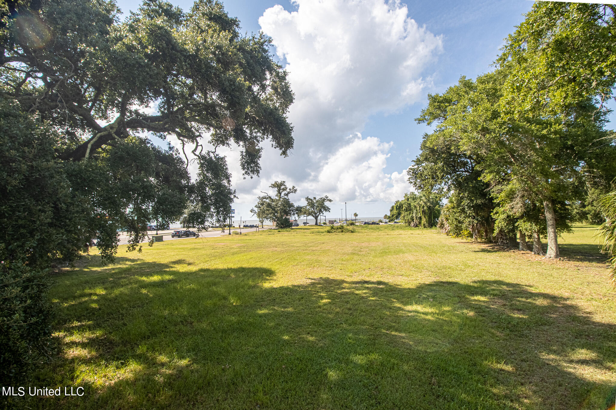 111 Courthouse Road Property Photo 3