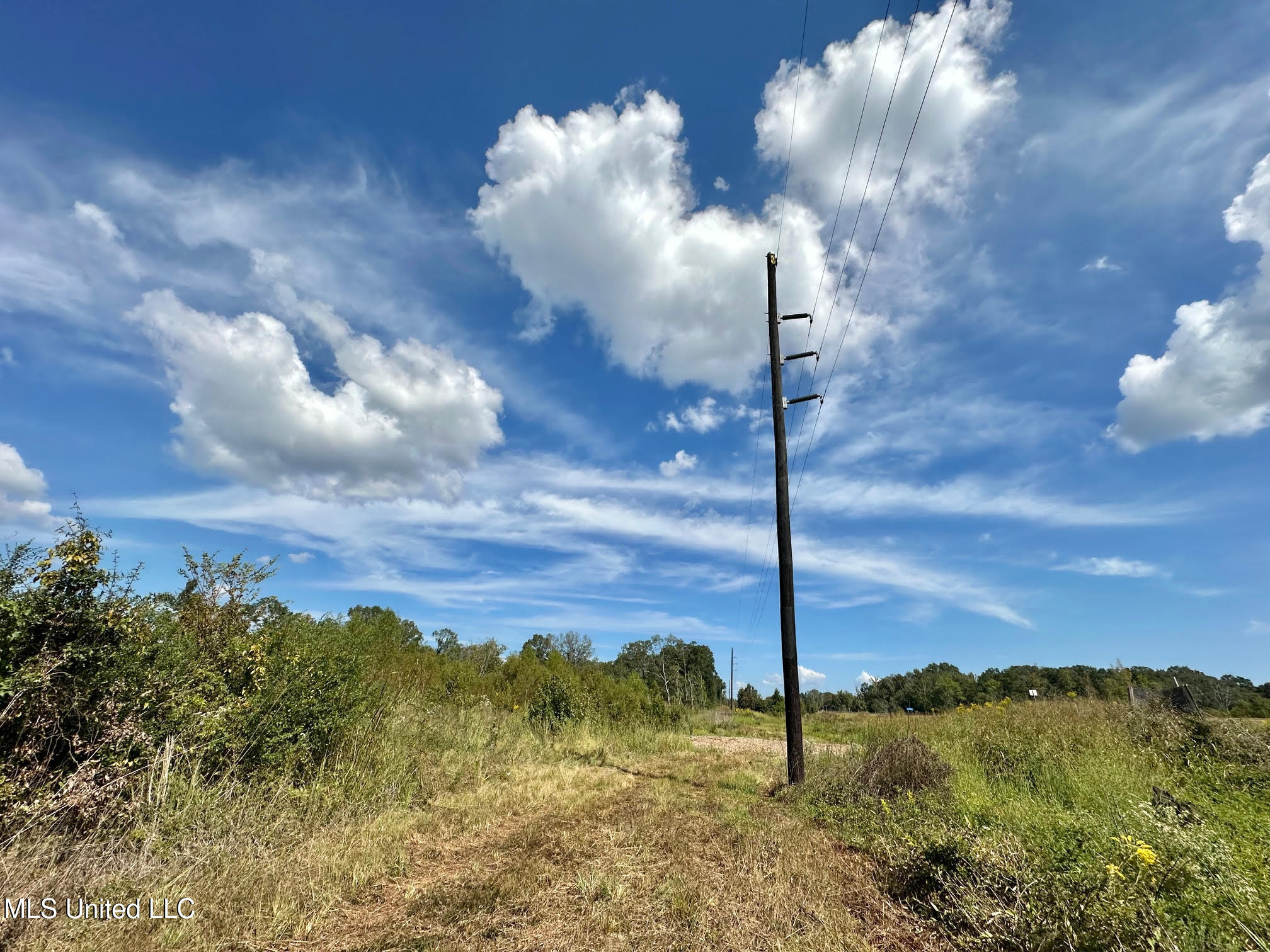 5 Highway 35 Property Photo 8
