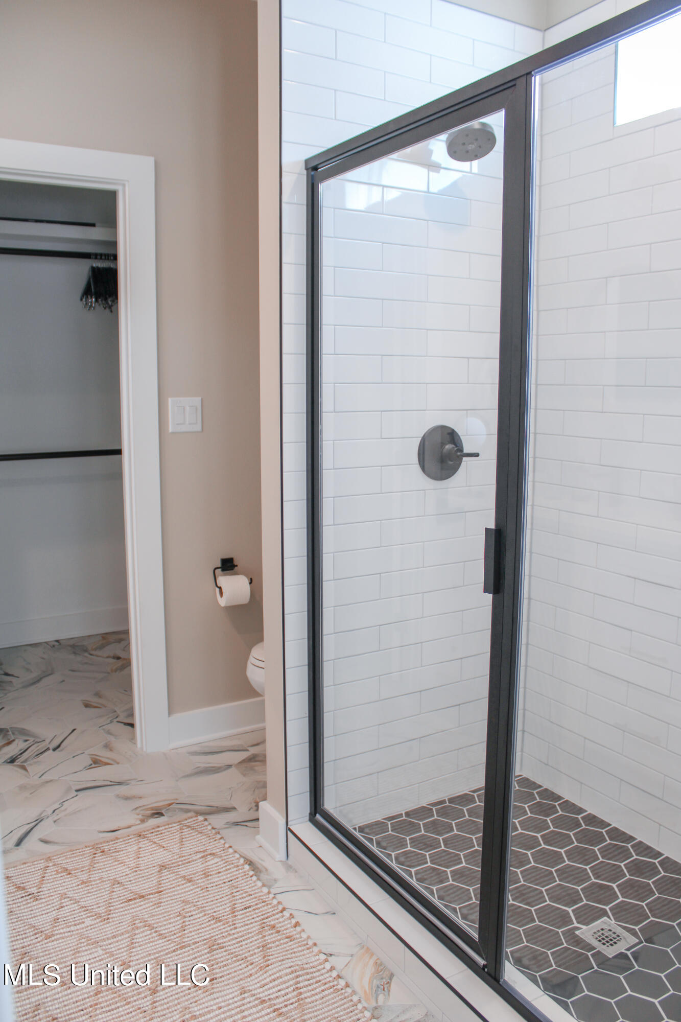 106 Winters Lane Property Photo 26