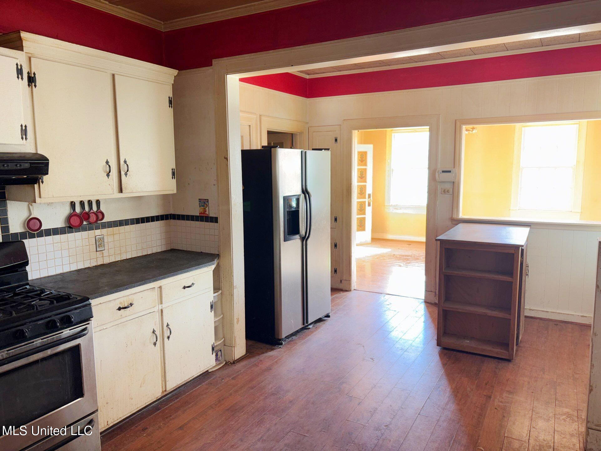 408 Boulevard Street Property Photo 3