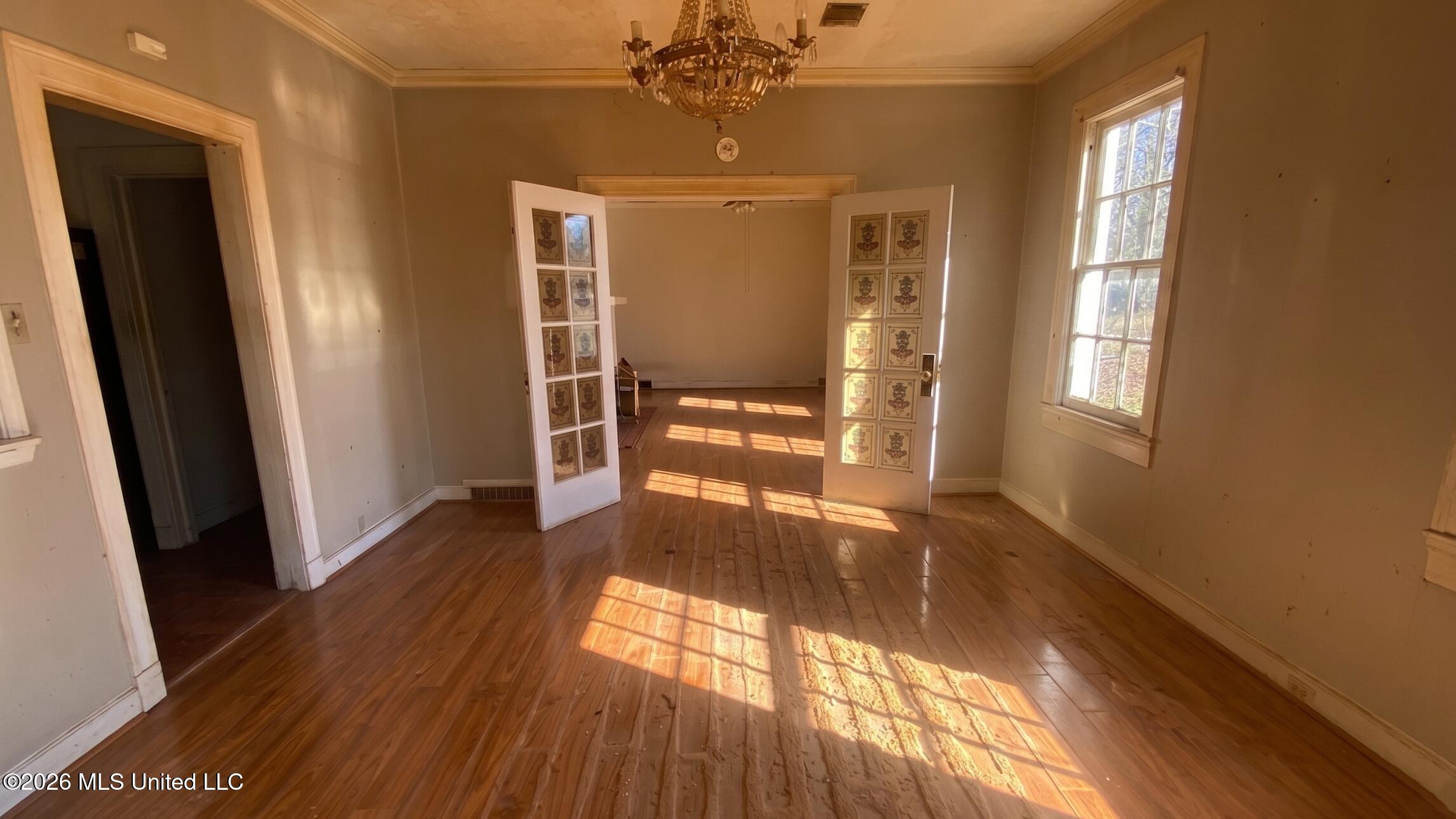 408 Boulevard Street Property Photo 4