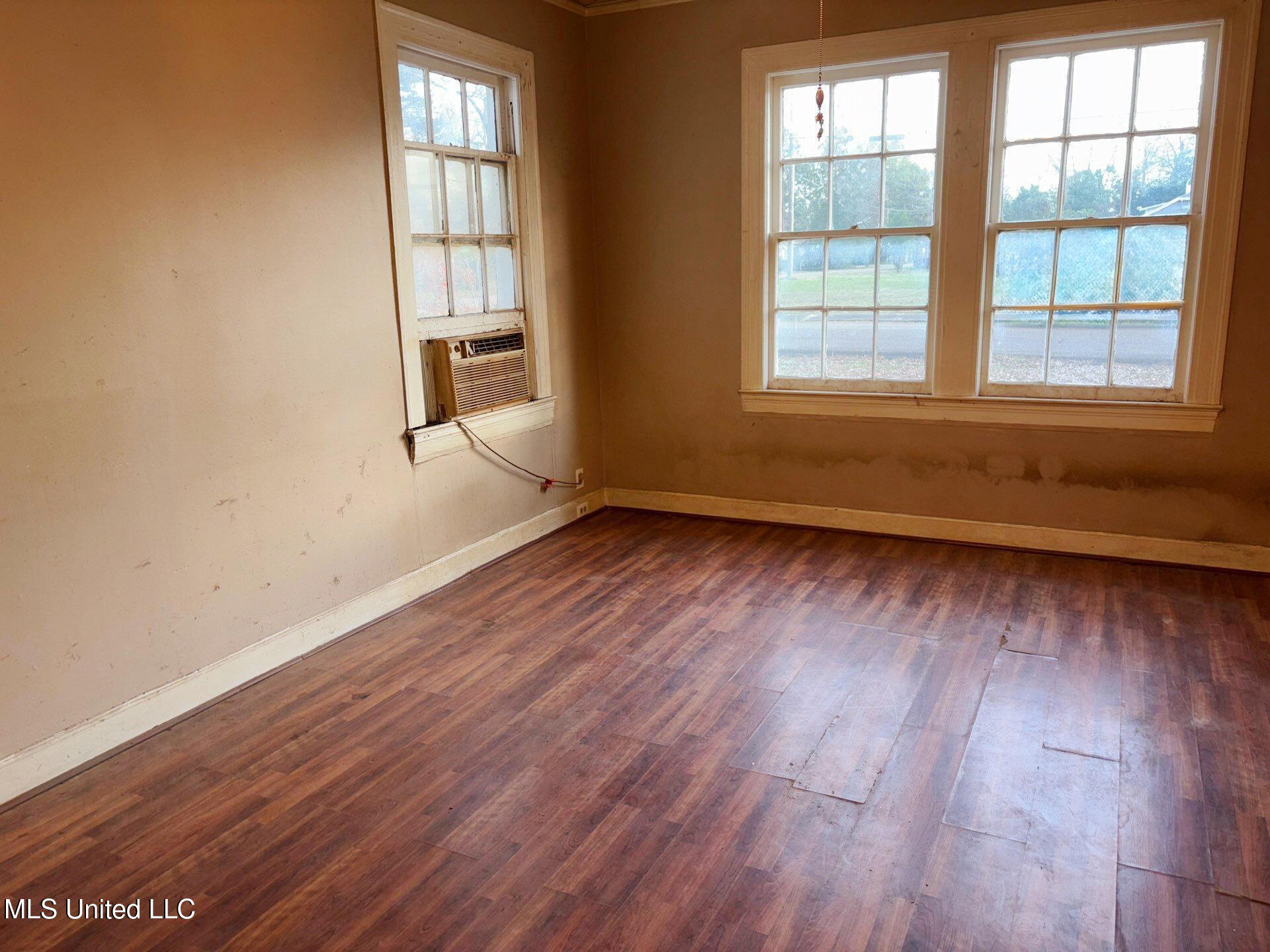 408 Boulevard Street Property Photo 7