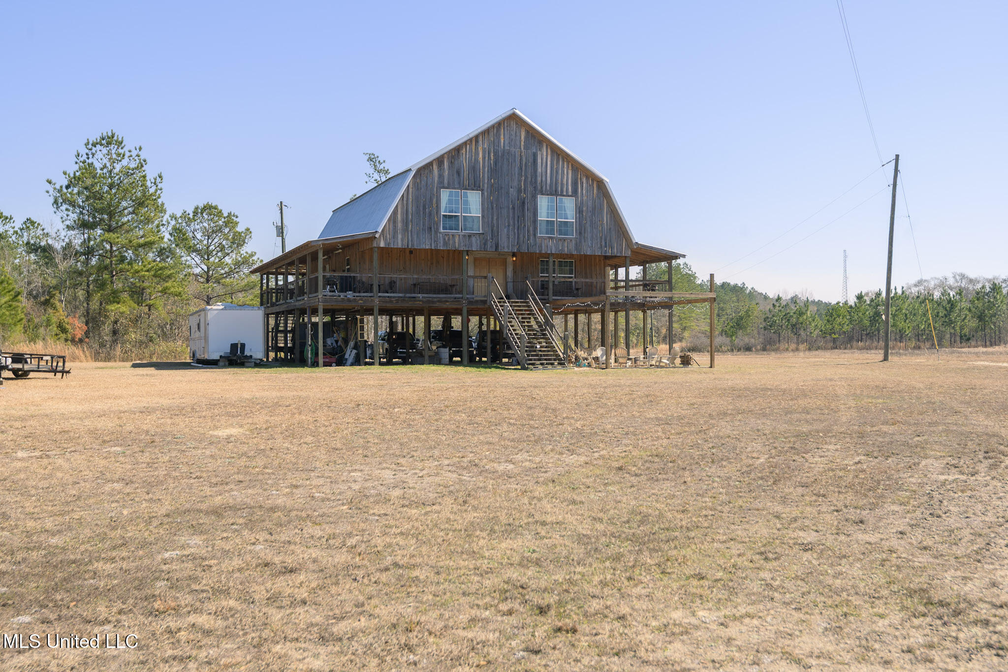 5295 Agricola Latonia Road Property Photo 2