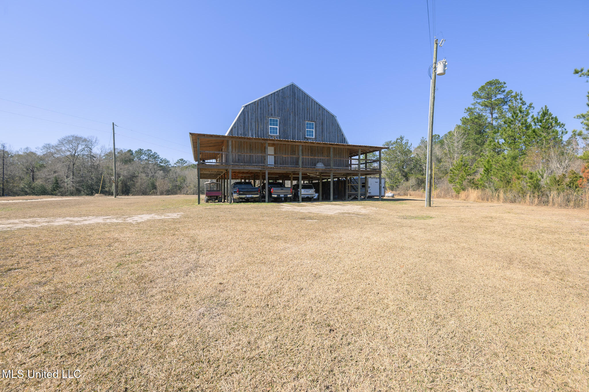 5295 Agricola Latonia Road Property Photo 5