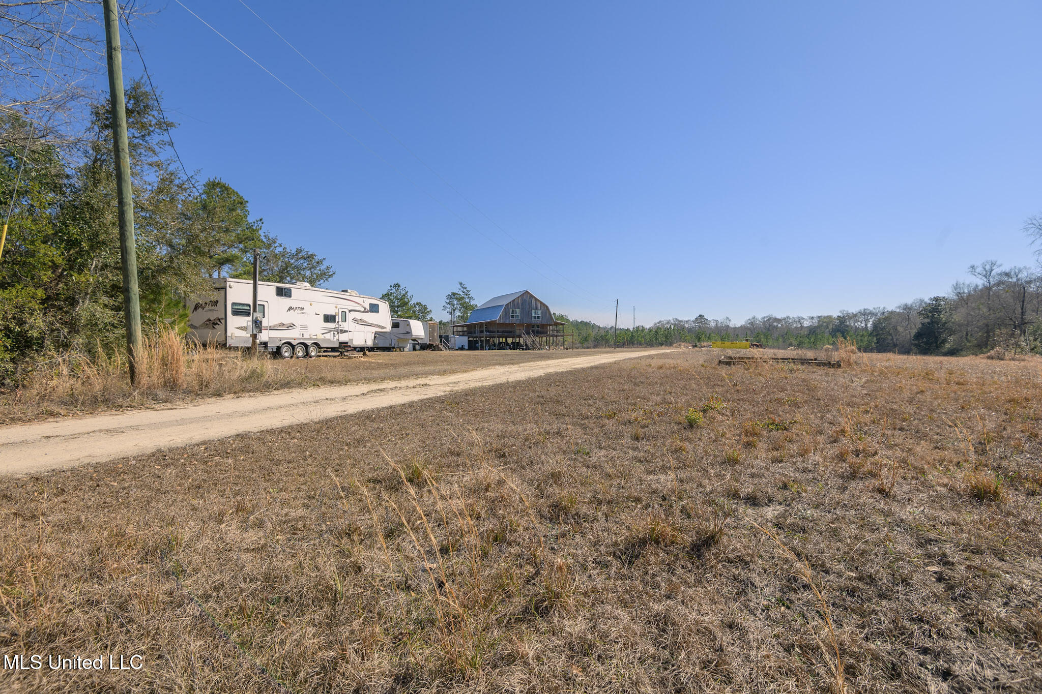 5295 Agricola Latonia Road Property Photo 18
