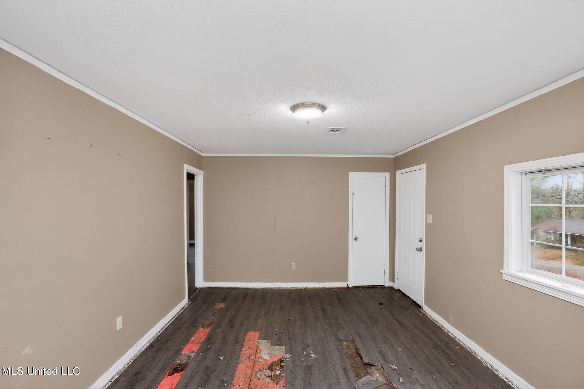2815 Tara Road Property Photo 13