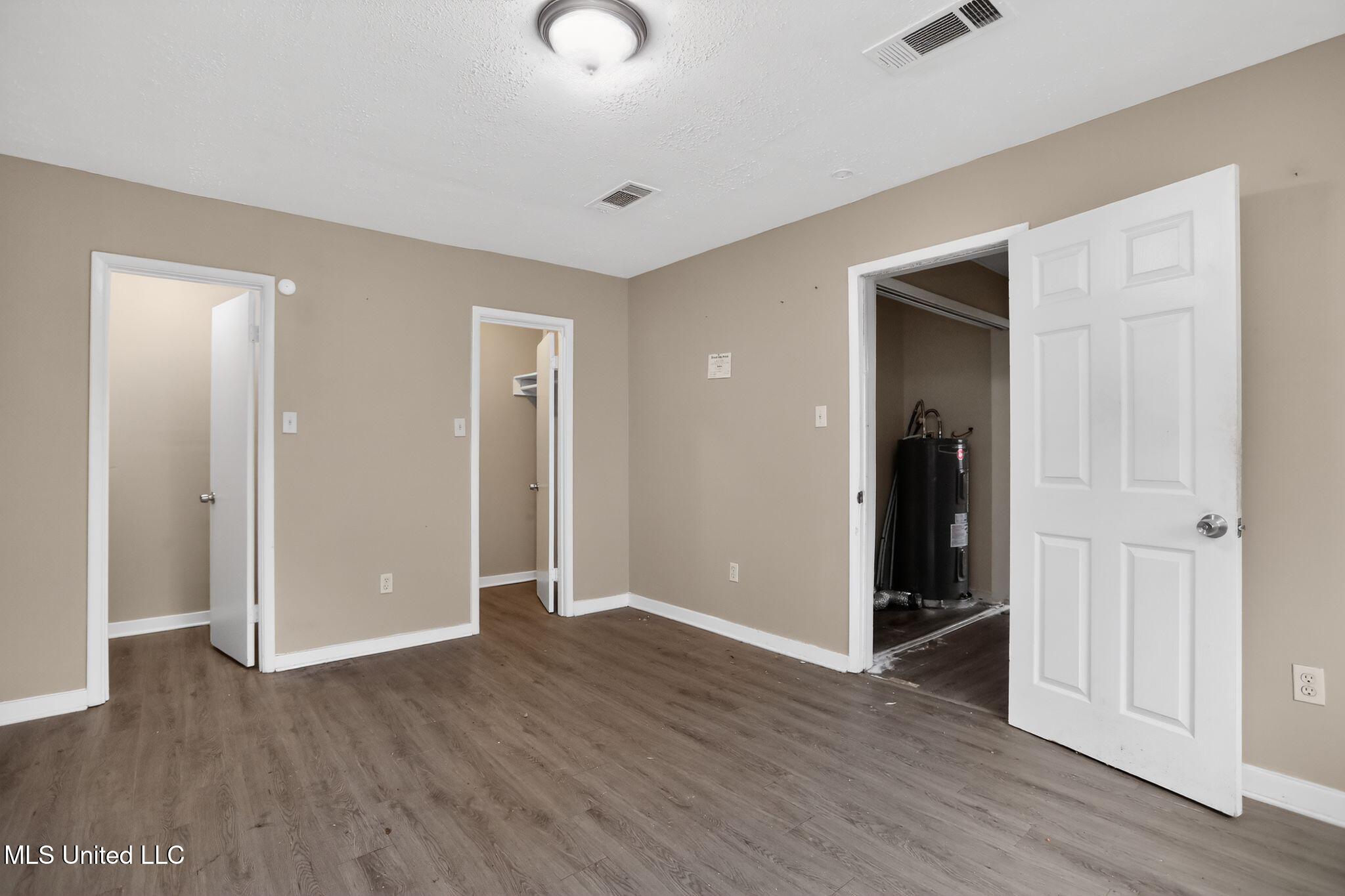 2815 Tara Road Property Photo 26