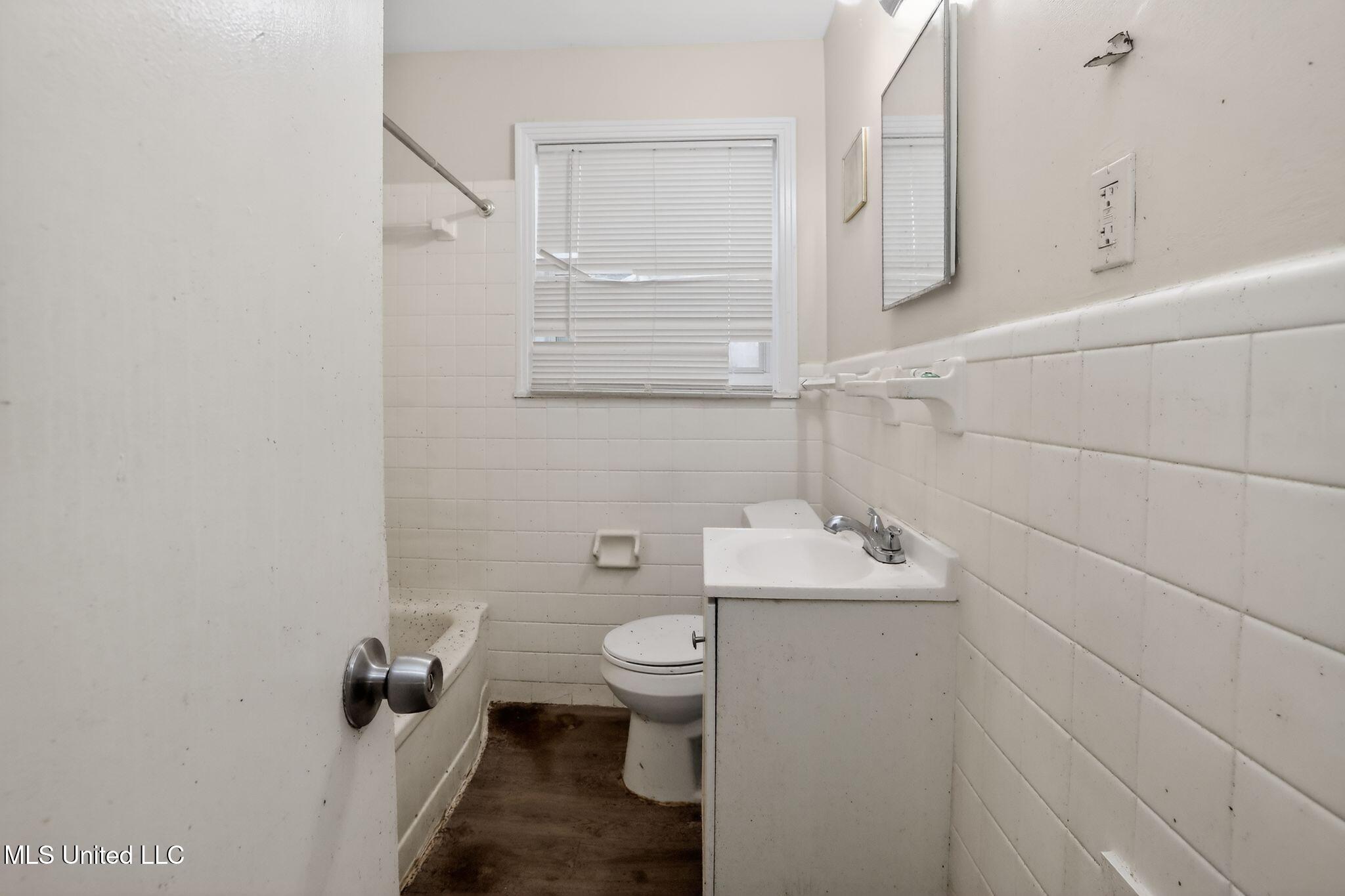 2815 Tara Road Property Photo 29