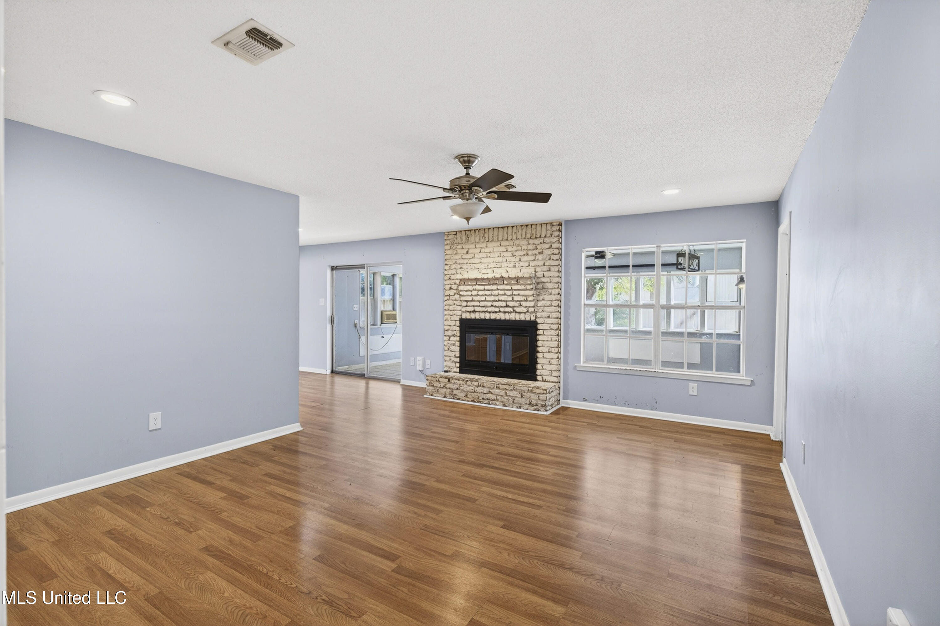 3306 Nottingham Road Property Photo 5