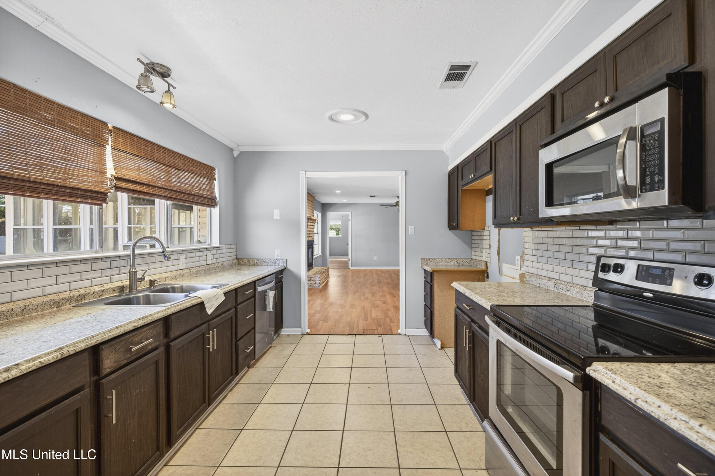 3306 Nottingham Road Property Photo 14