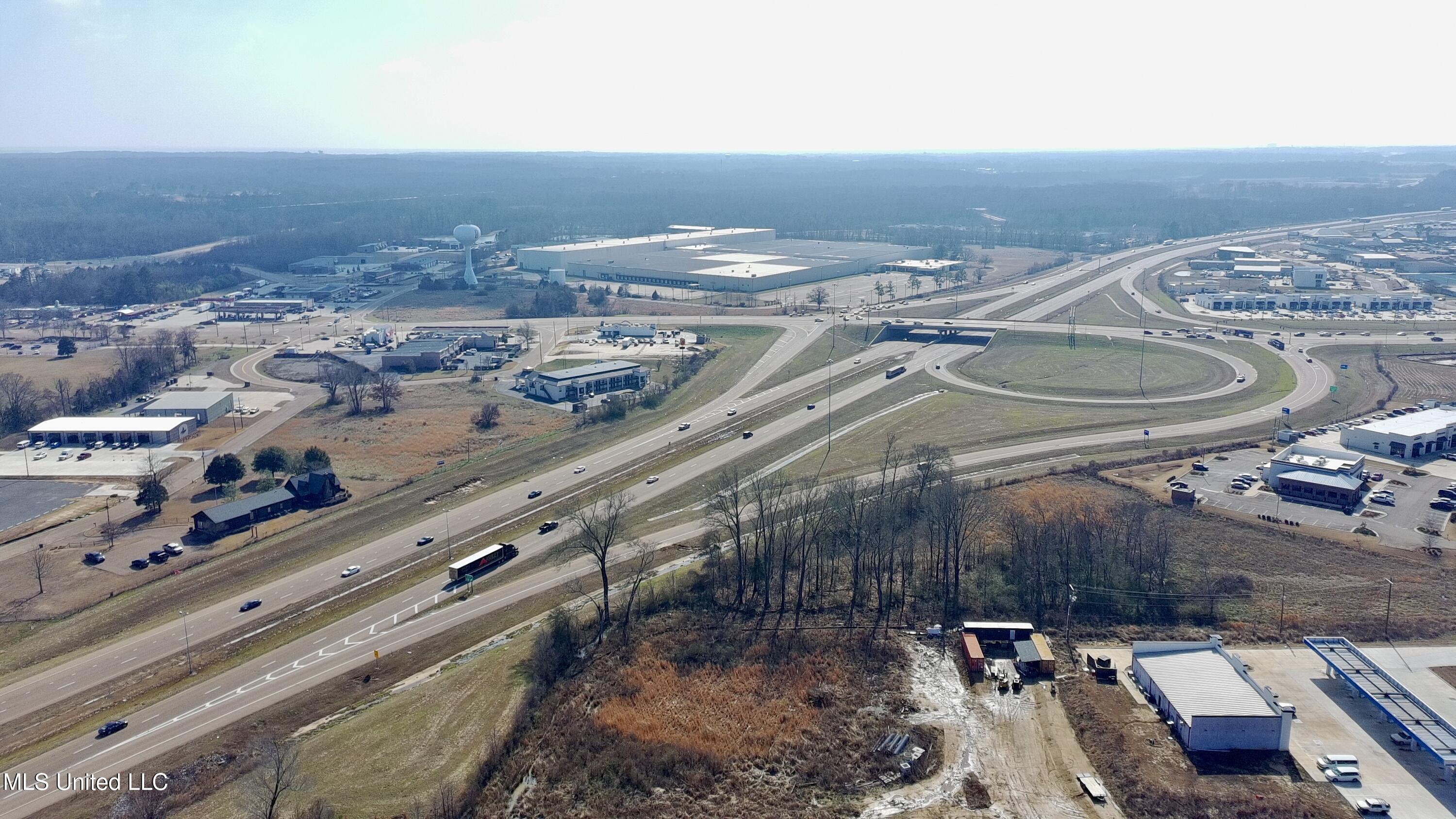 000 Calhoun Station Parkway Property Photo 4