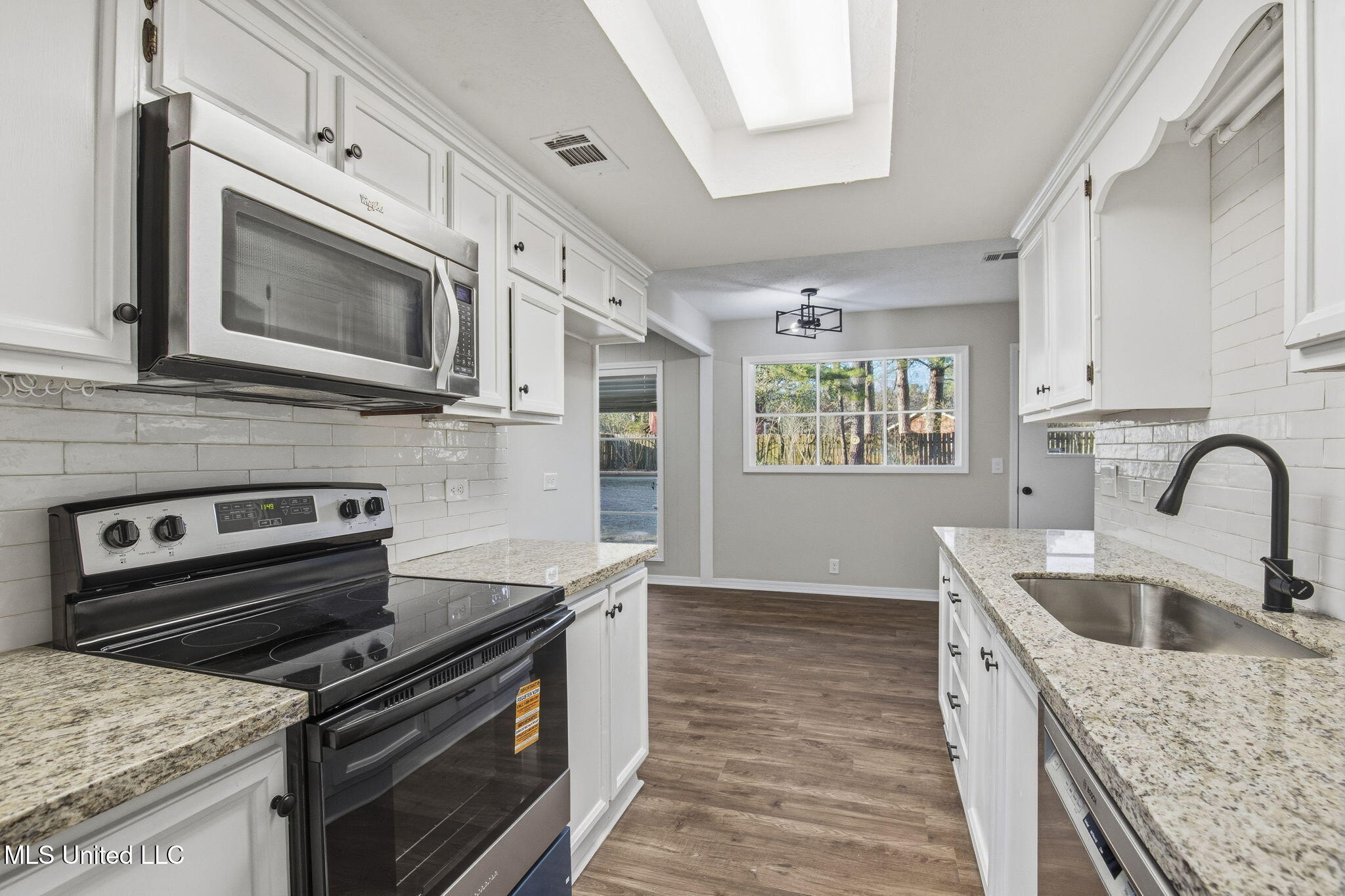 29 Stonegate Drive Property Photo 11