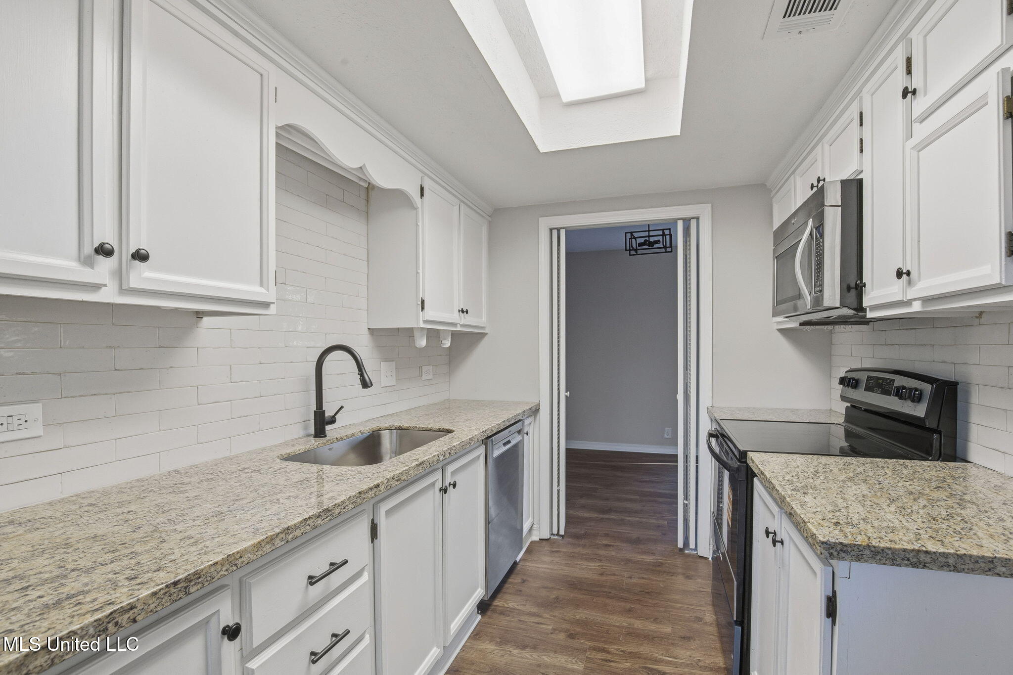 29 Stonegate Drive Property Photo 12