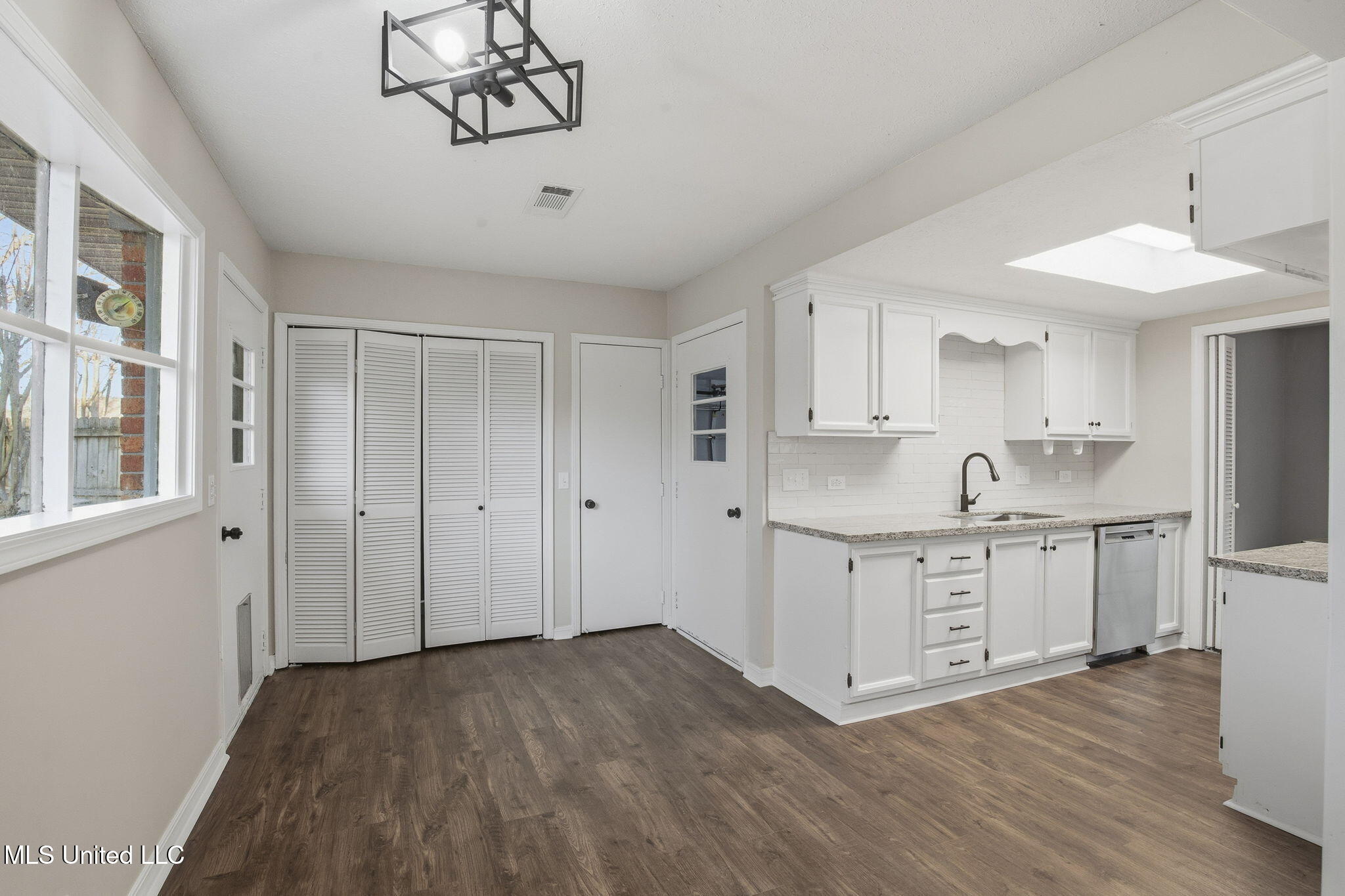 29 Stonegate Drive Property Photo 13