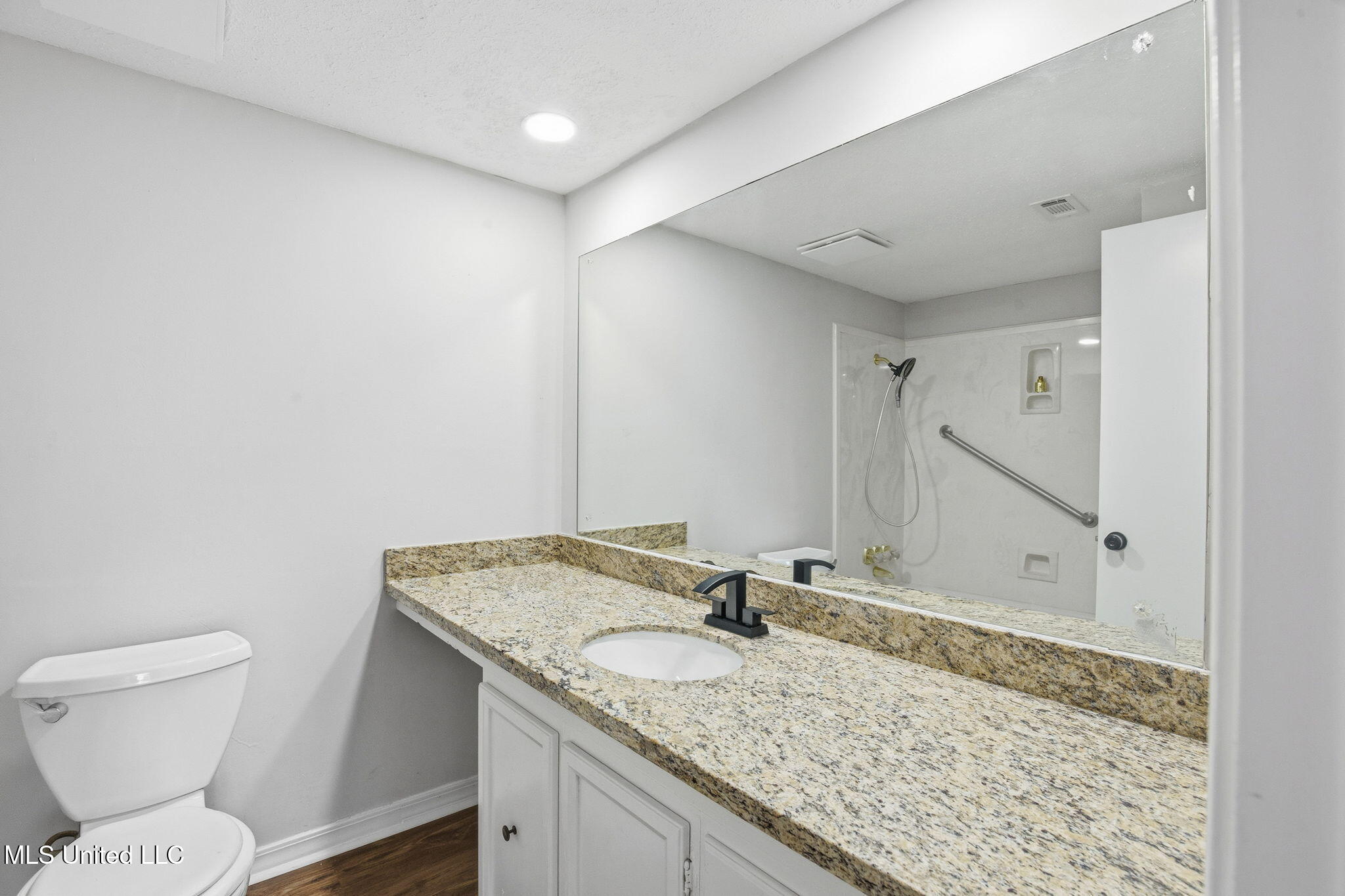 29 Stonegate Drive Property Photo 25