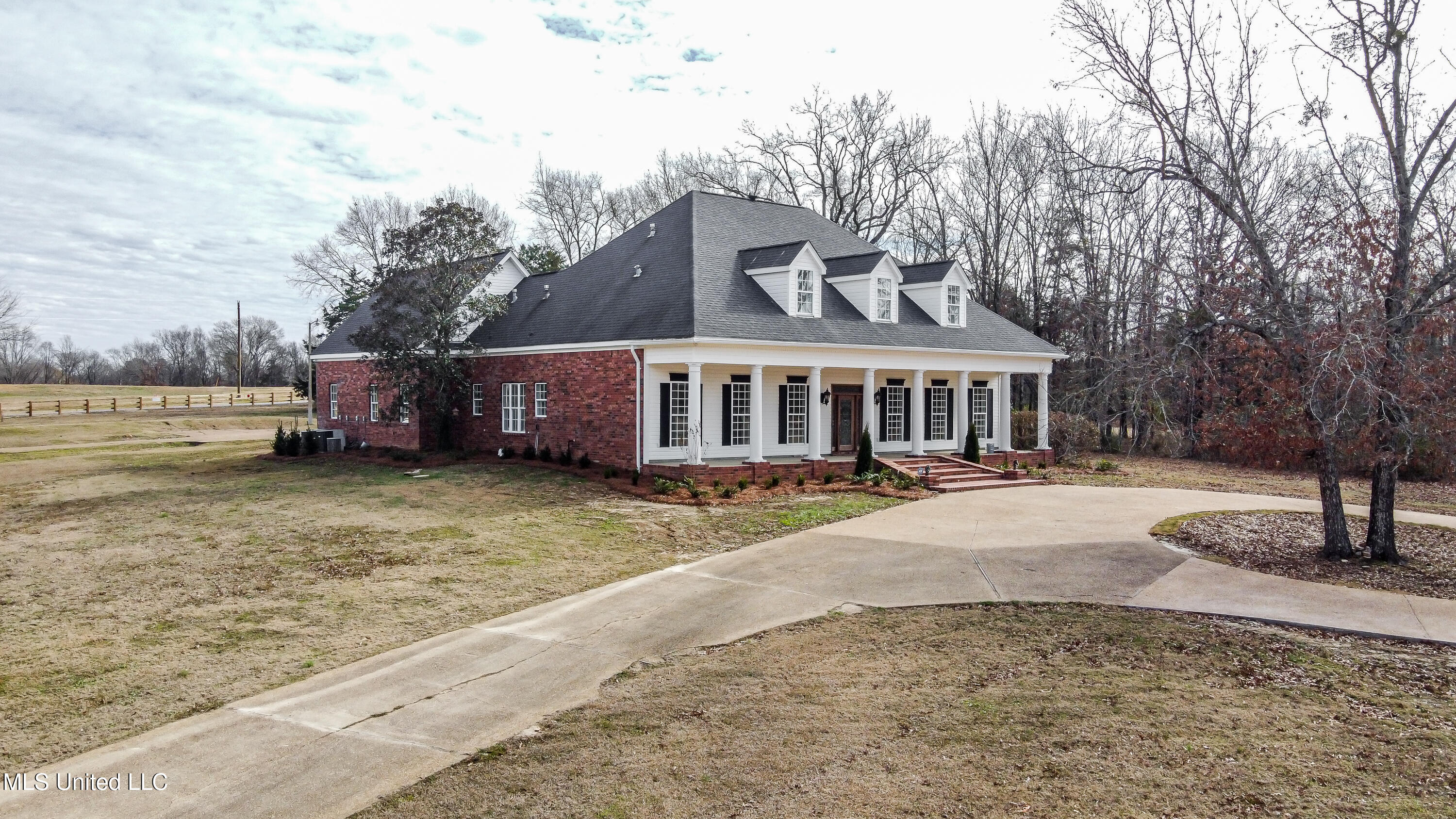 200 Cripple Creek Road Property Photo 5