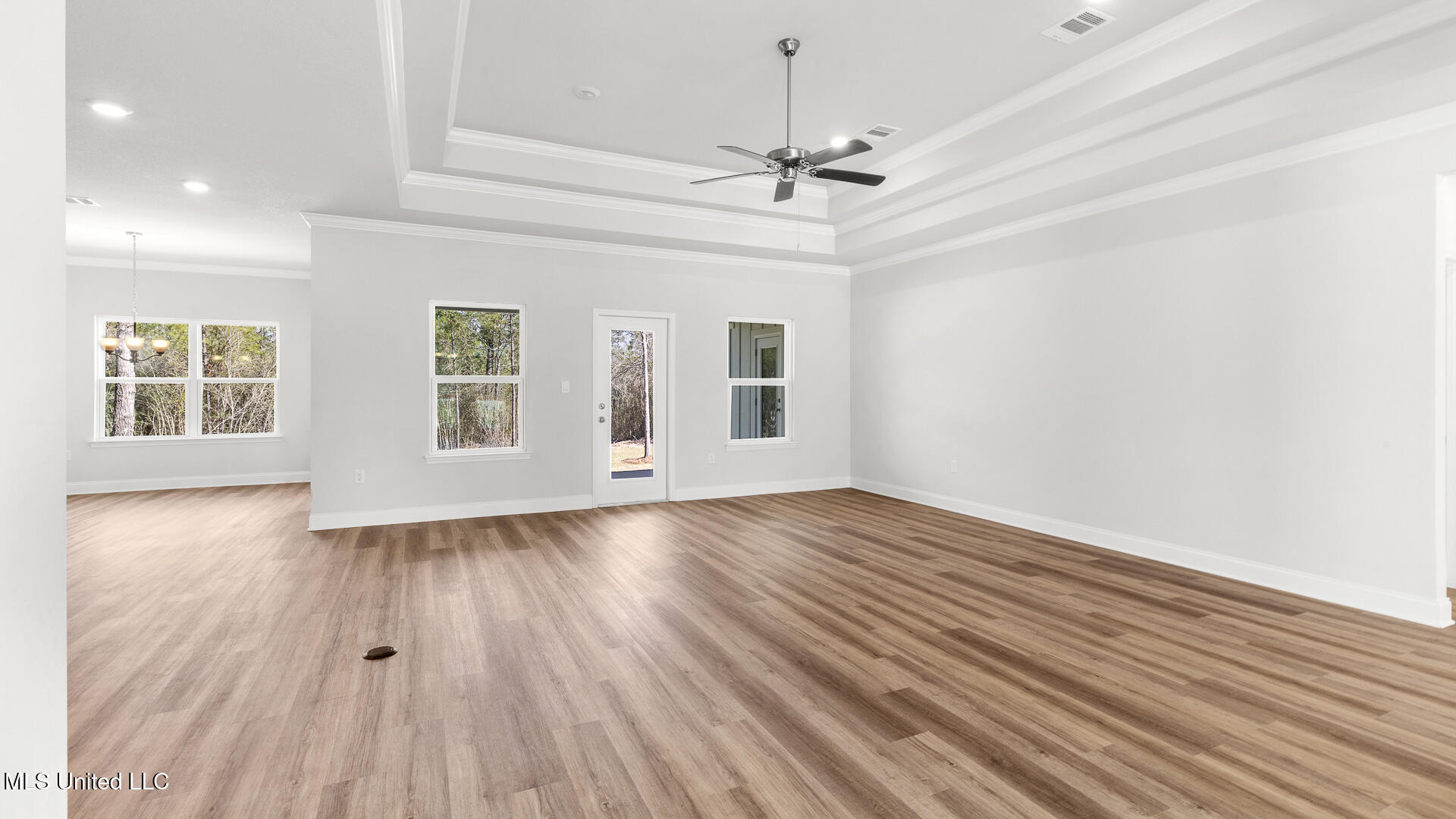 6625 Palm Pointe Drive Property Photo 11