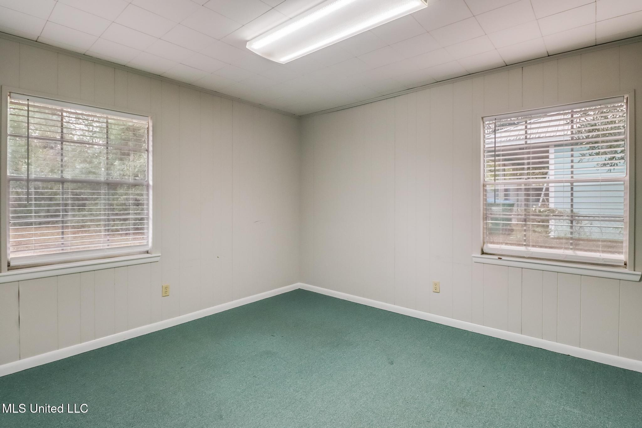 2412 23rd Avenue Property Photo 16