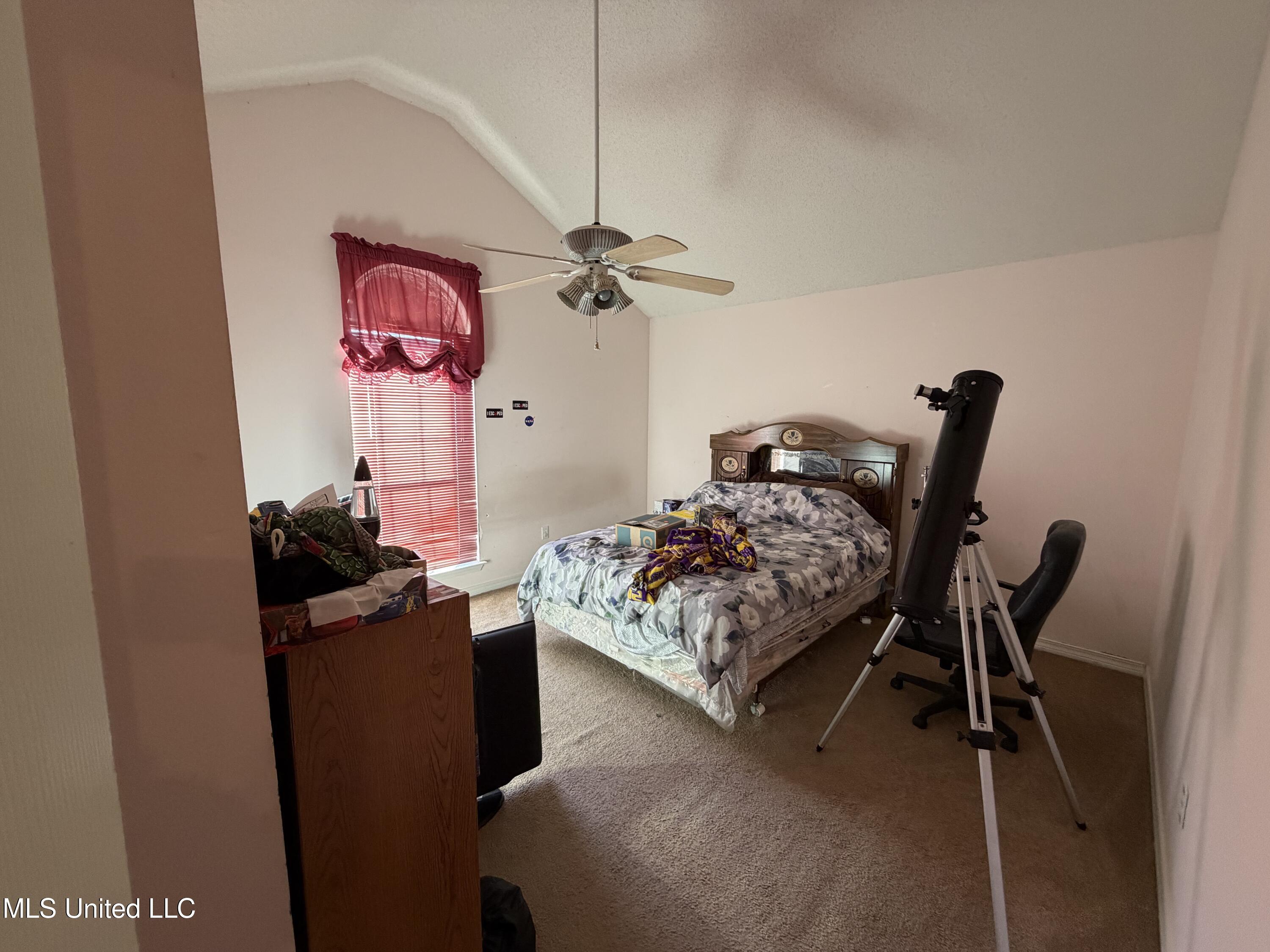 27101 Highway 53 Property Photo 16