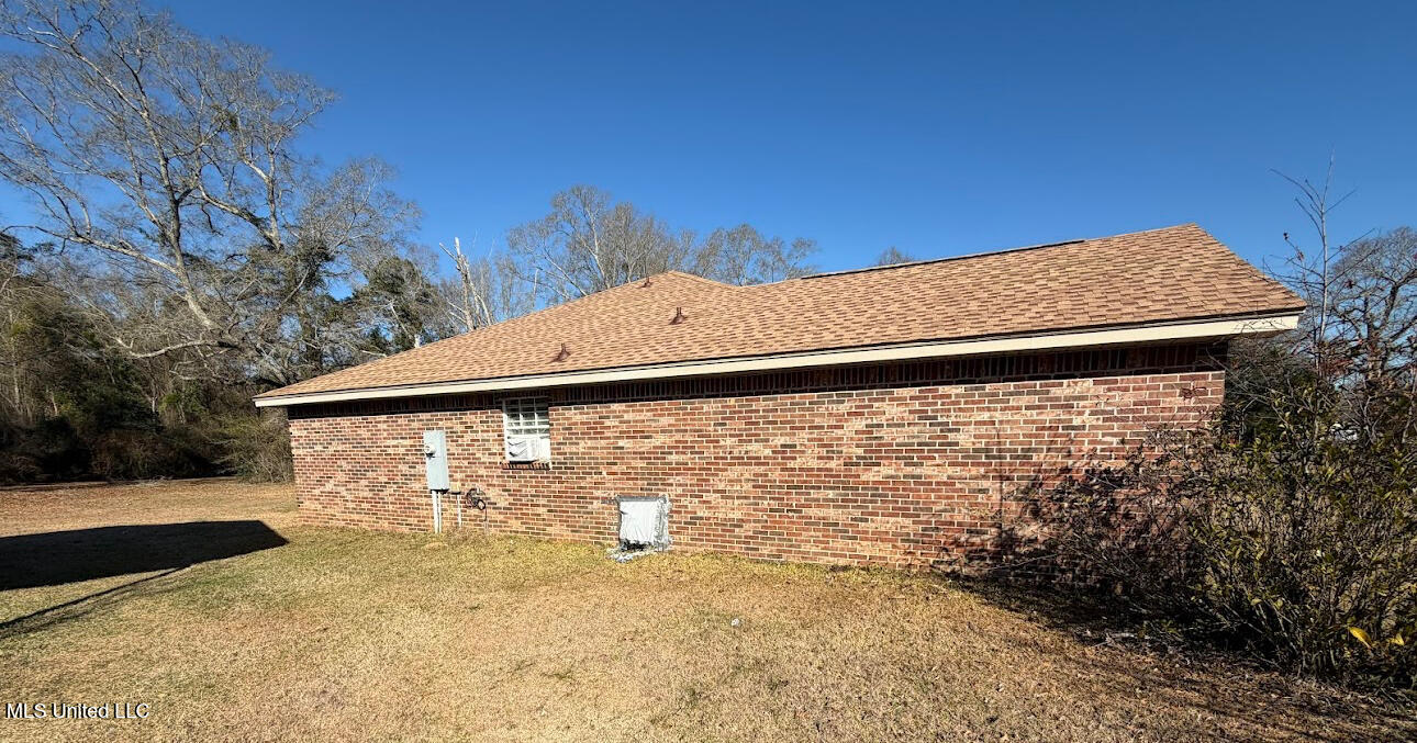 27101 Highway 53 Property Photo 24