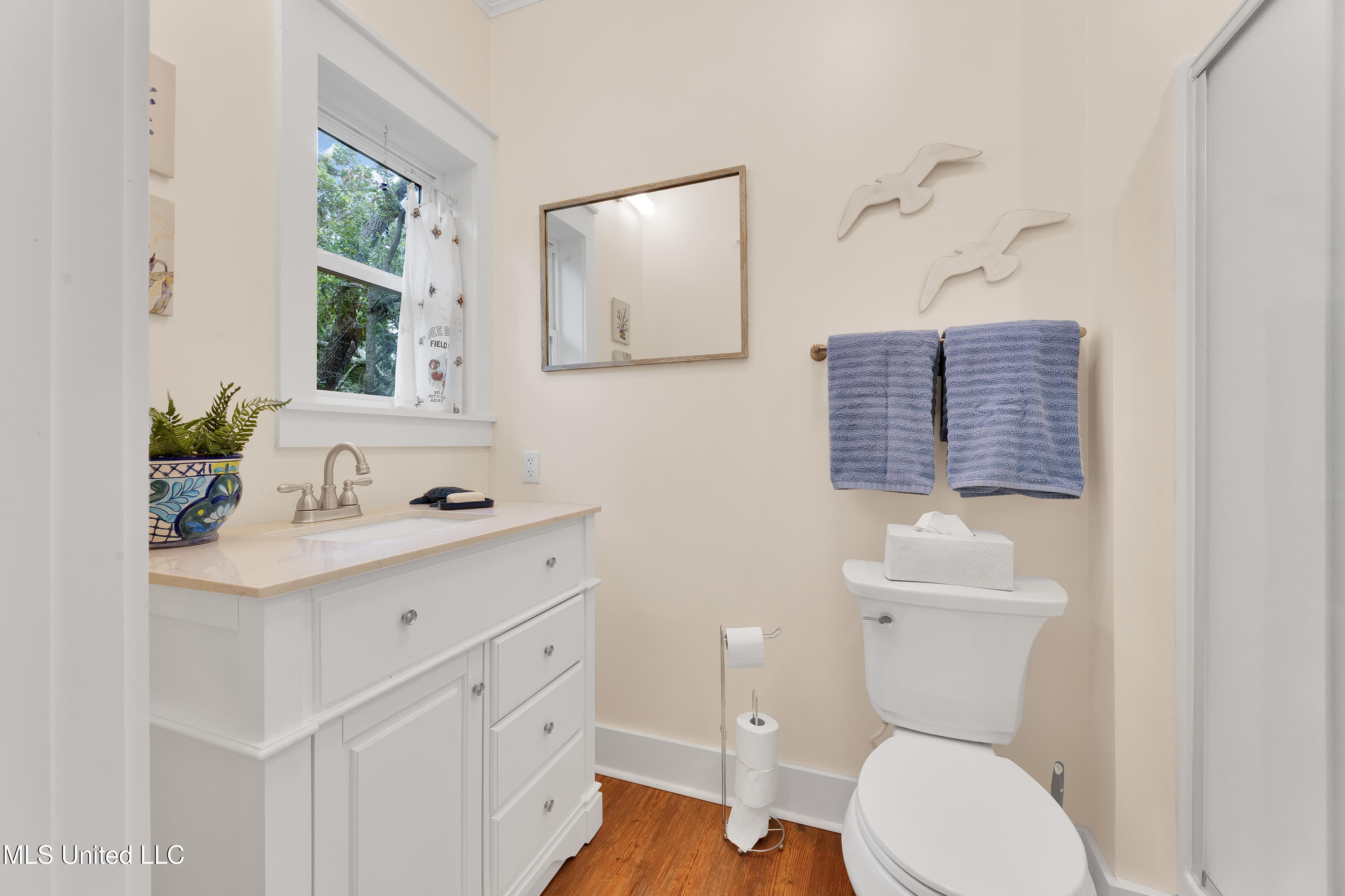 605 Magnolia Street Property Photo 11