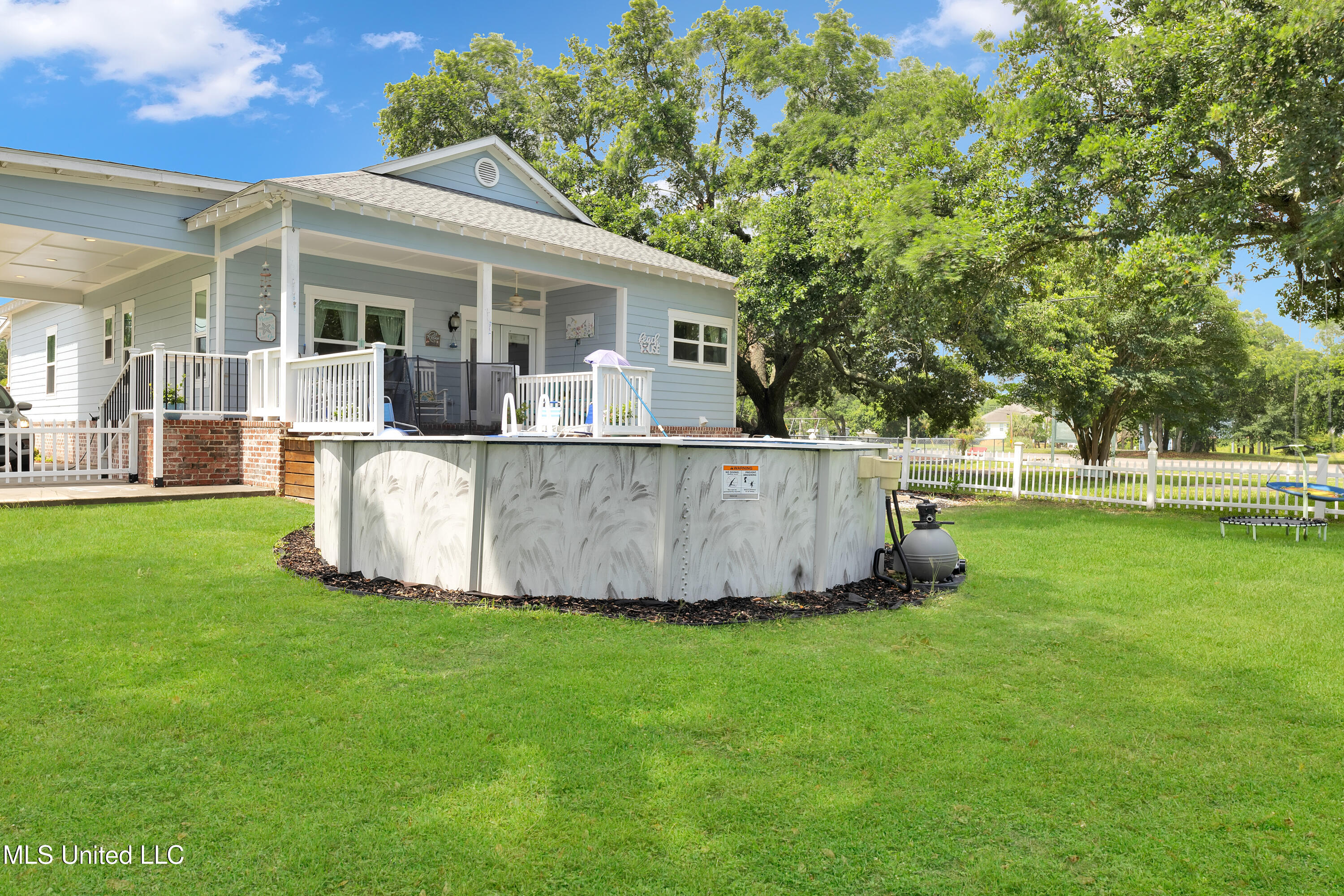 605 Magnolia Street Property Photo 24