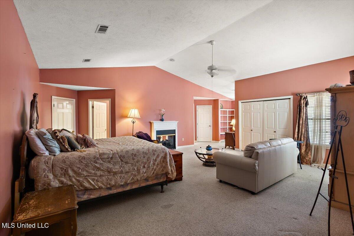 7994 Midway Road Property Photo 11