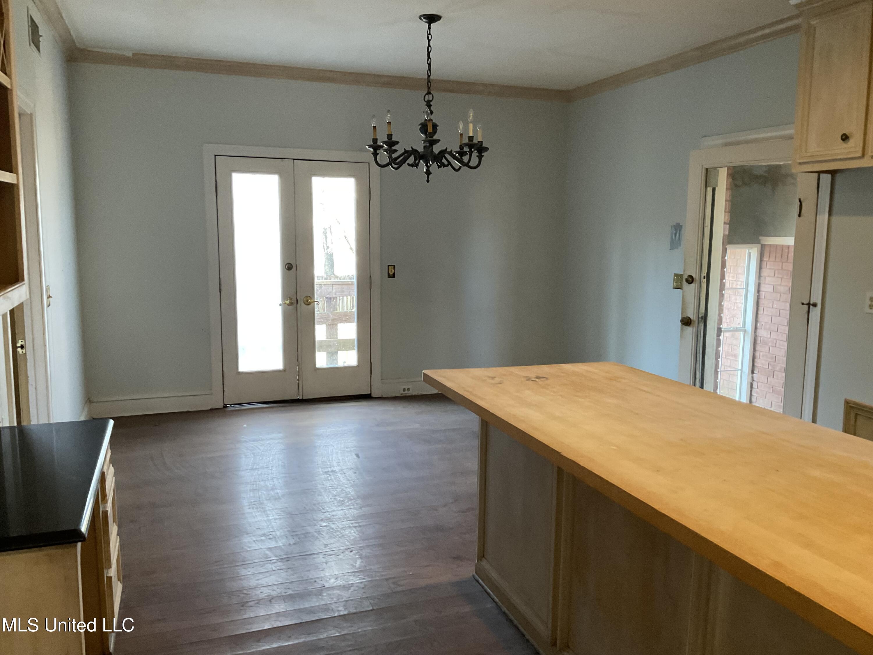 6 Moss Forest Place Property Photo 6