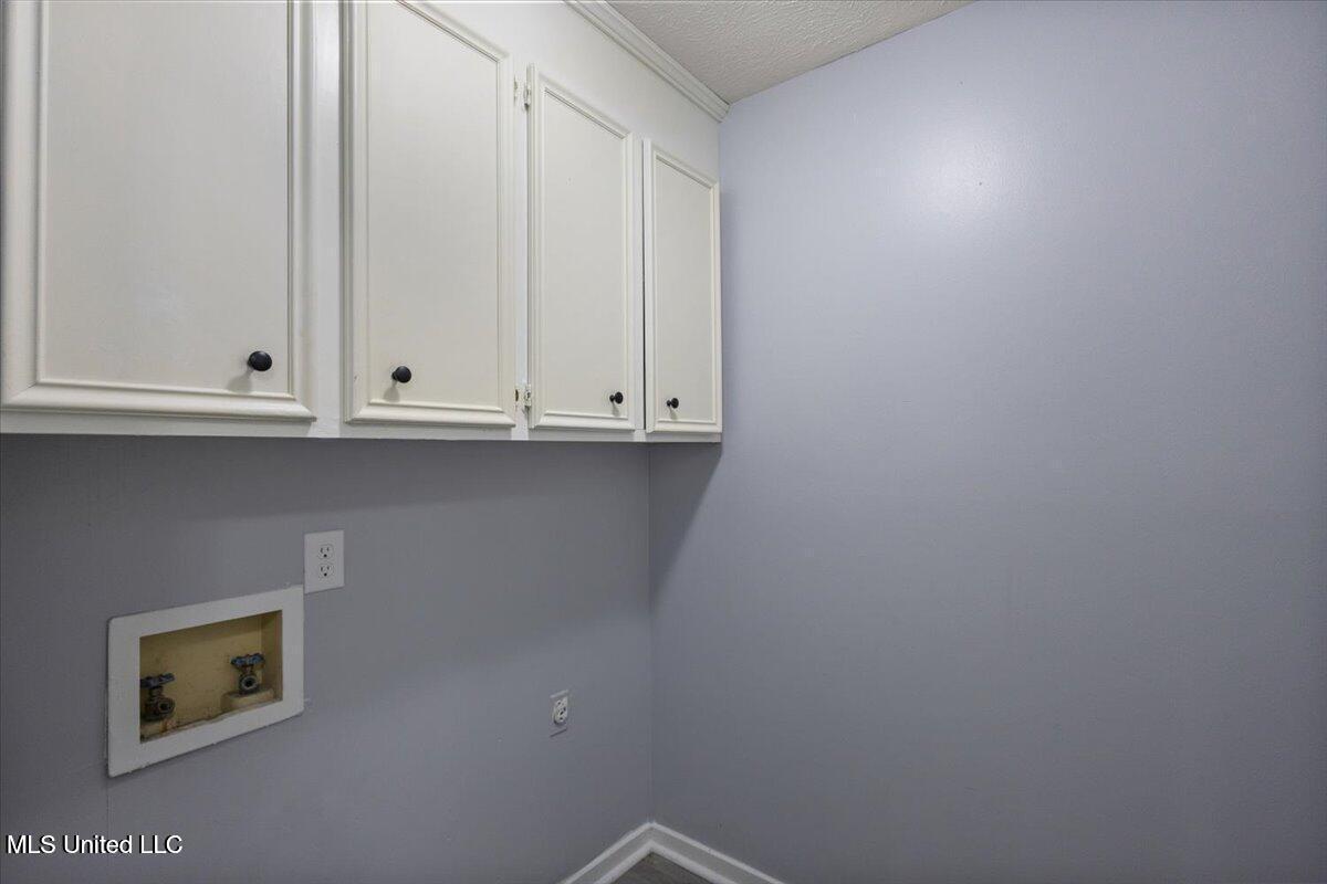 2455 River Oaks Boulevard Property Photo 21