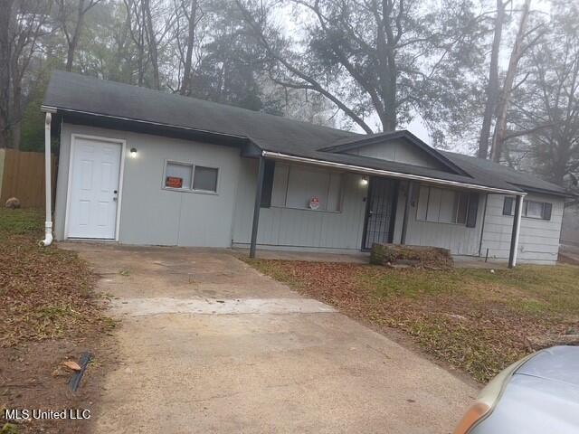 3264 Suncrest Drive Property Photo 1