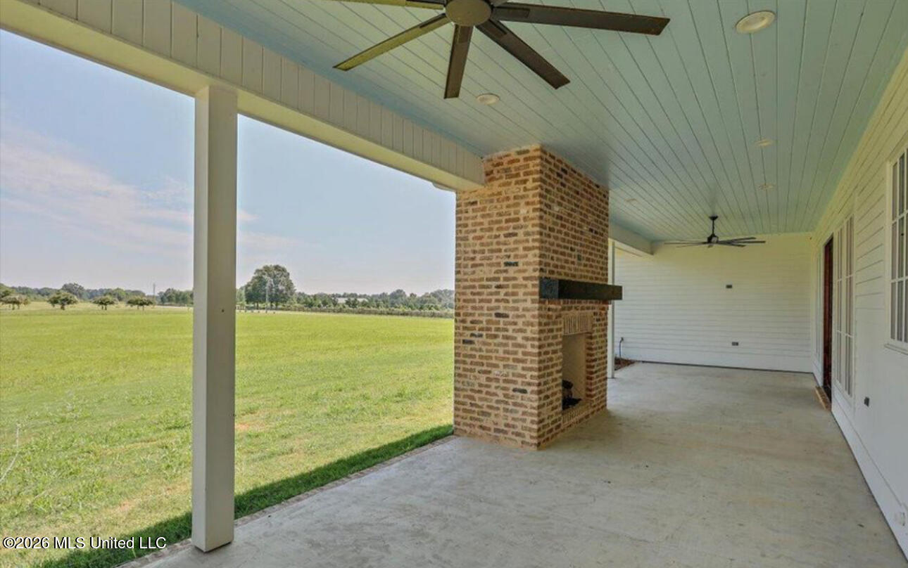 104 Two Lakes Drive Property Photo 69