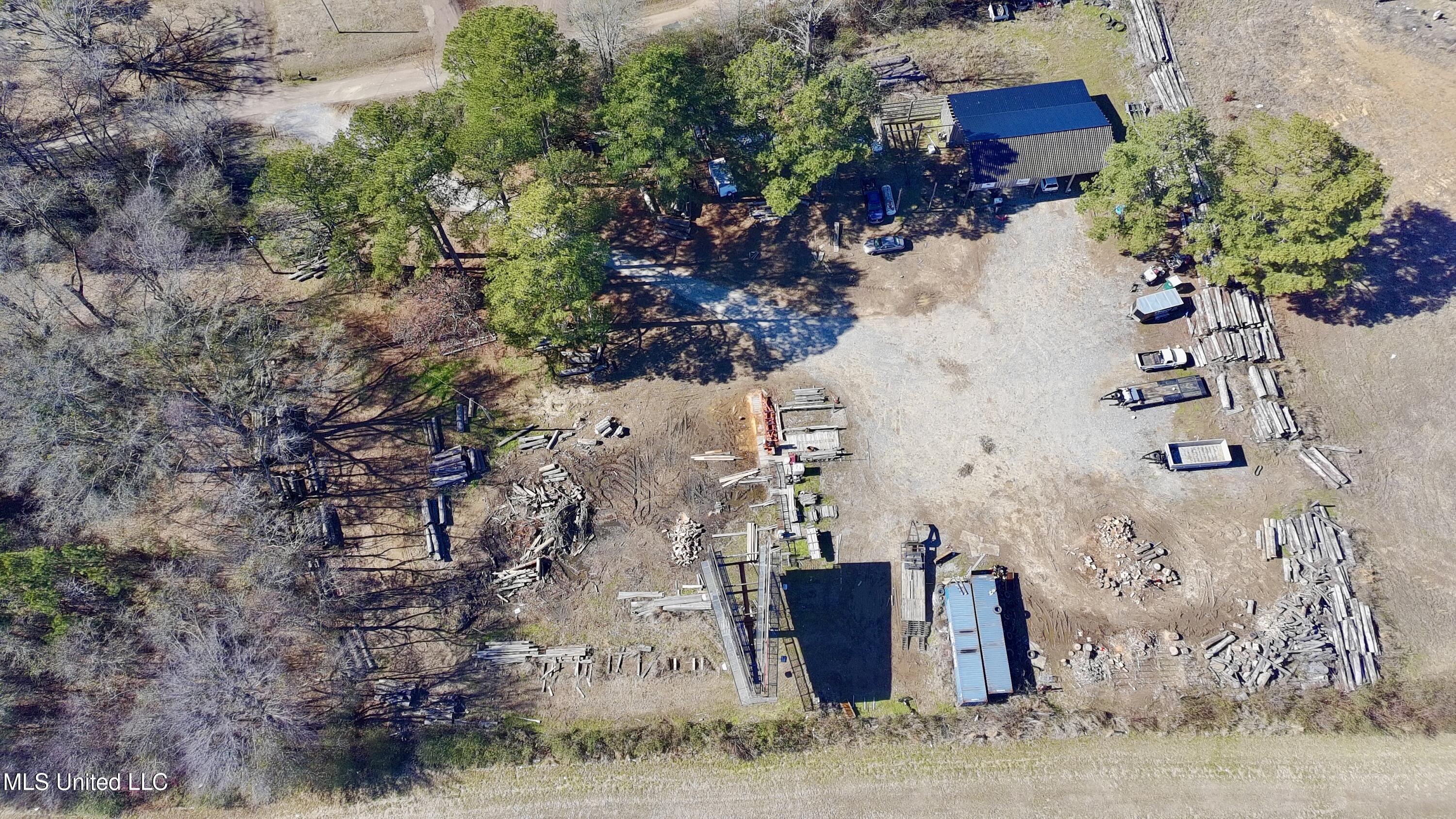 Hawkins Lane Property Photo 6