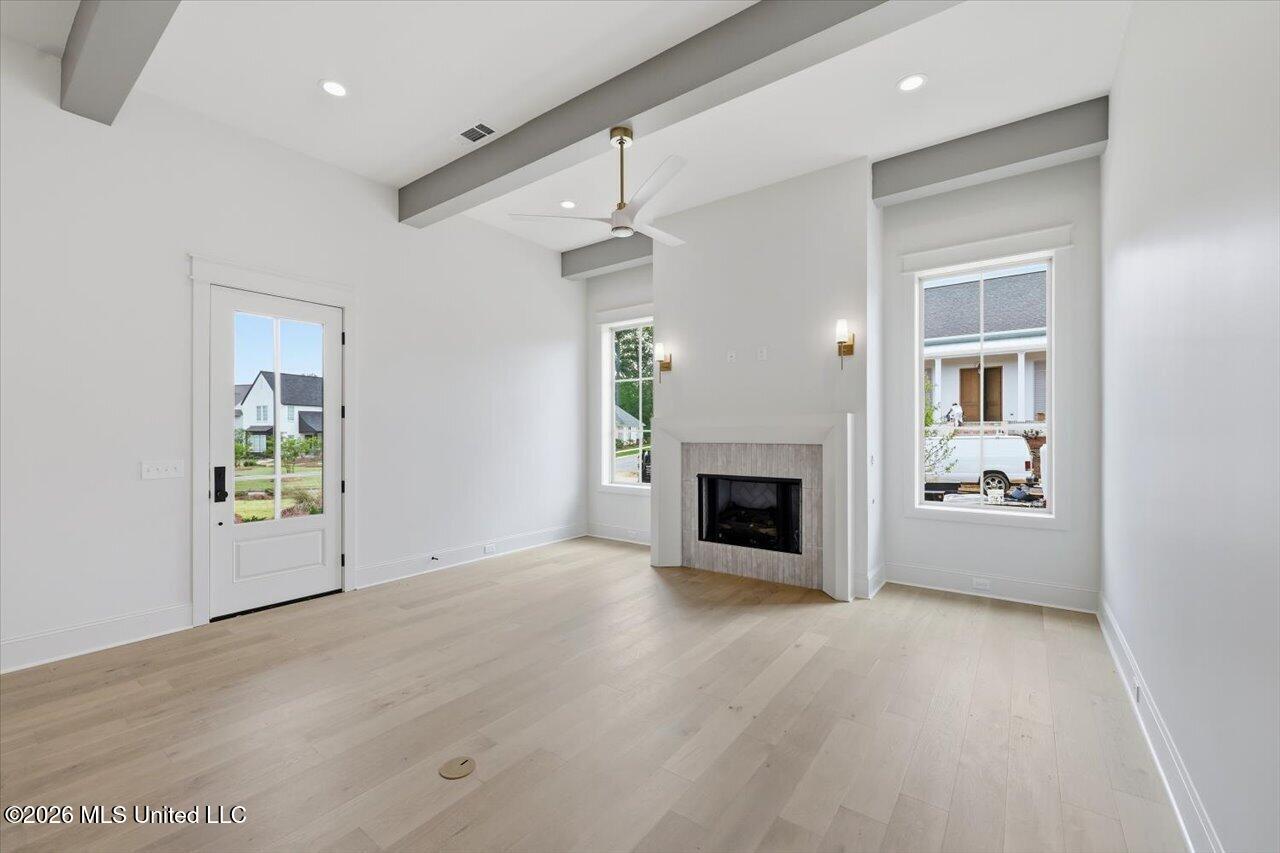 130 Water Street Property Photo 8