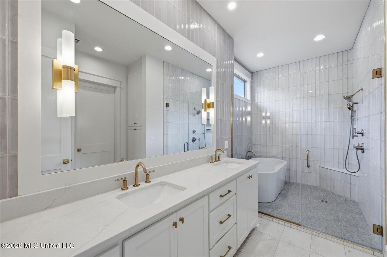130 Water Street Property Photo 23