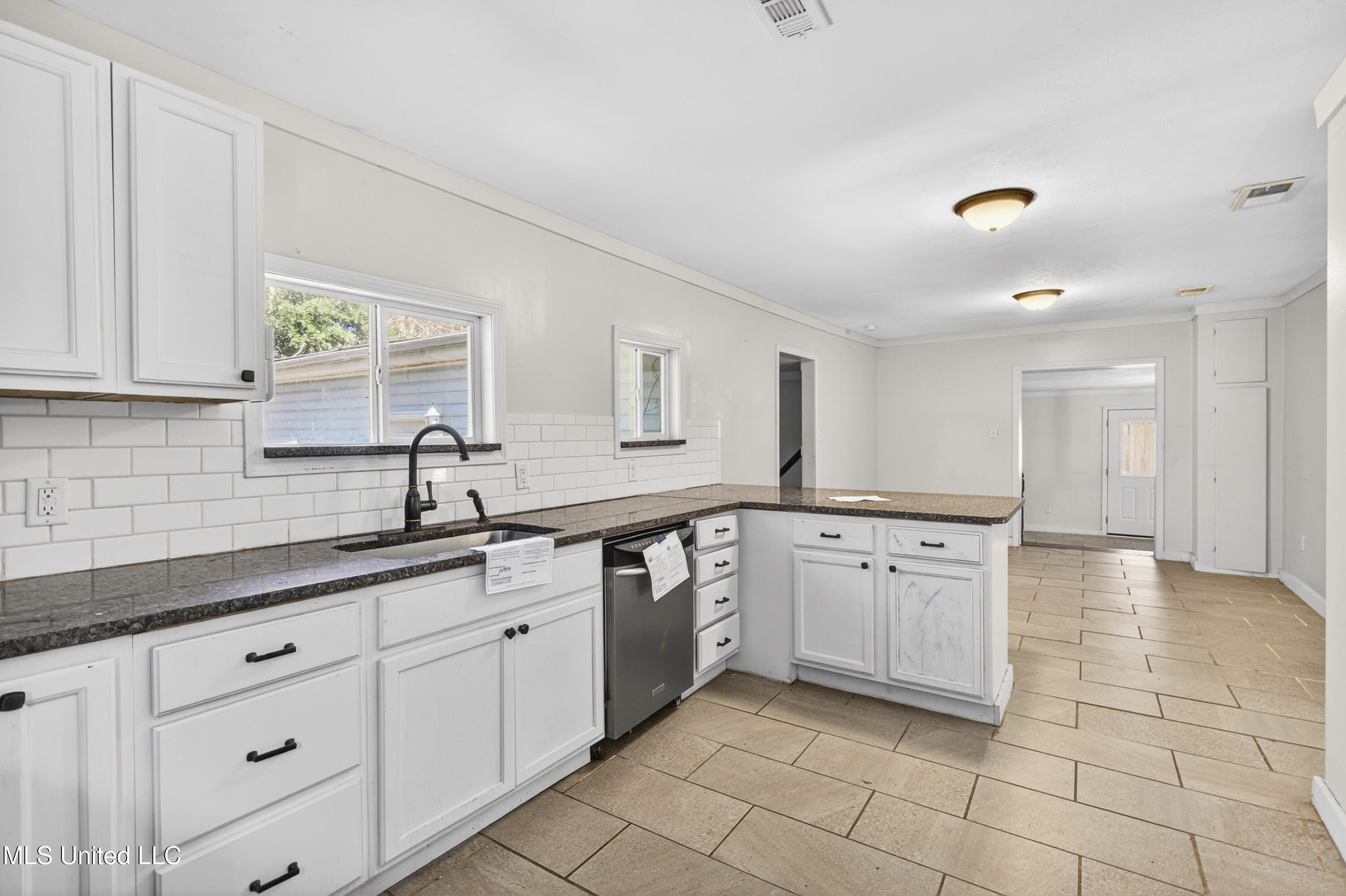 4476 Pierce Road Property Photo 13