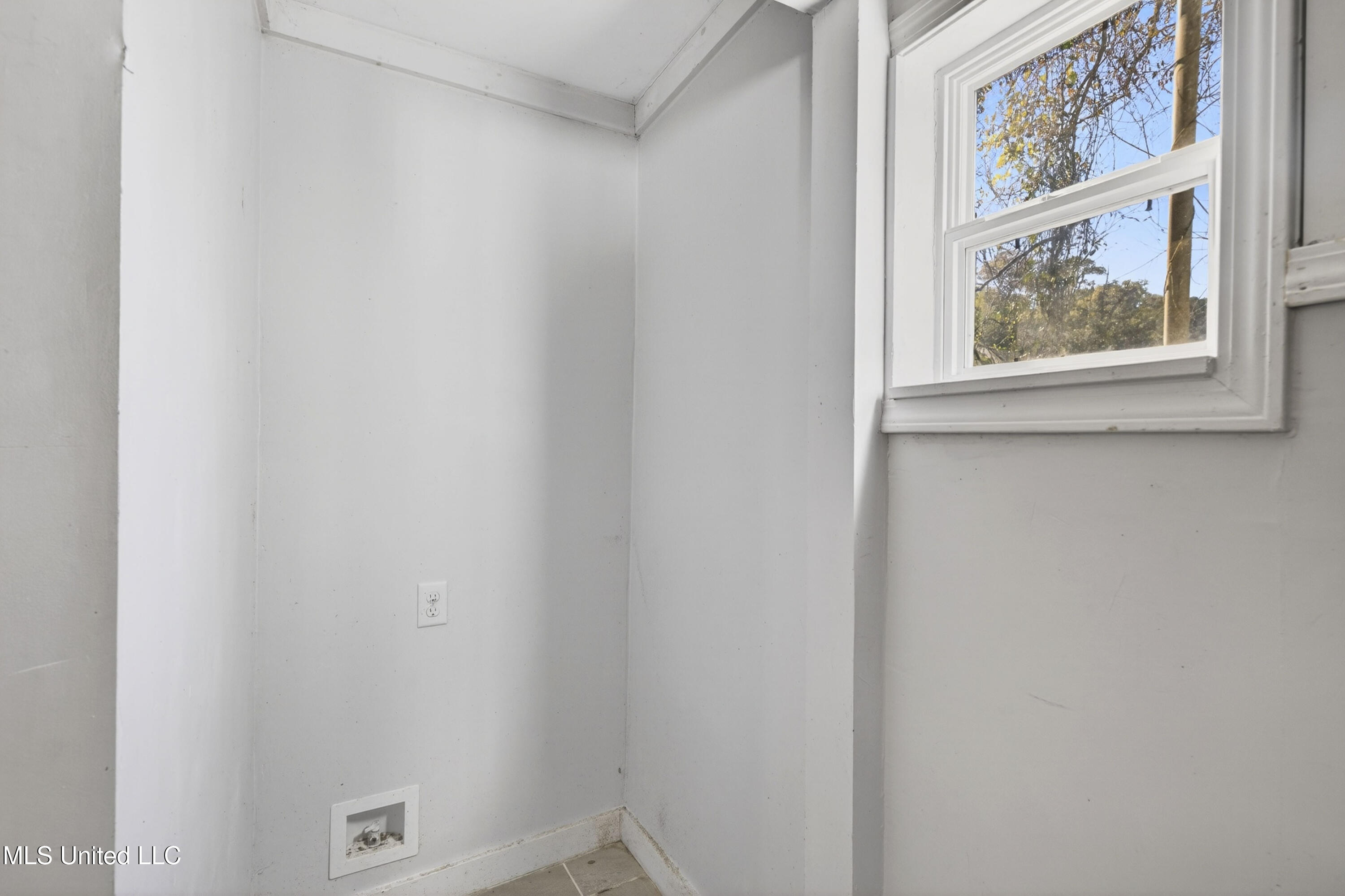 4476 Pierce Road Property Photo 14